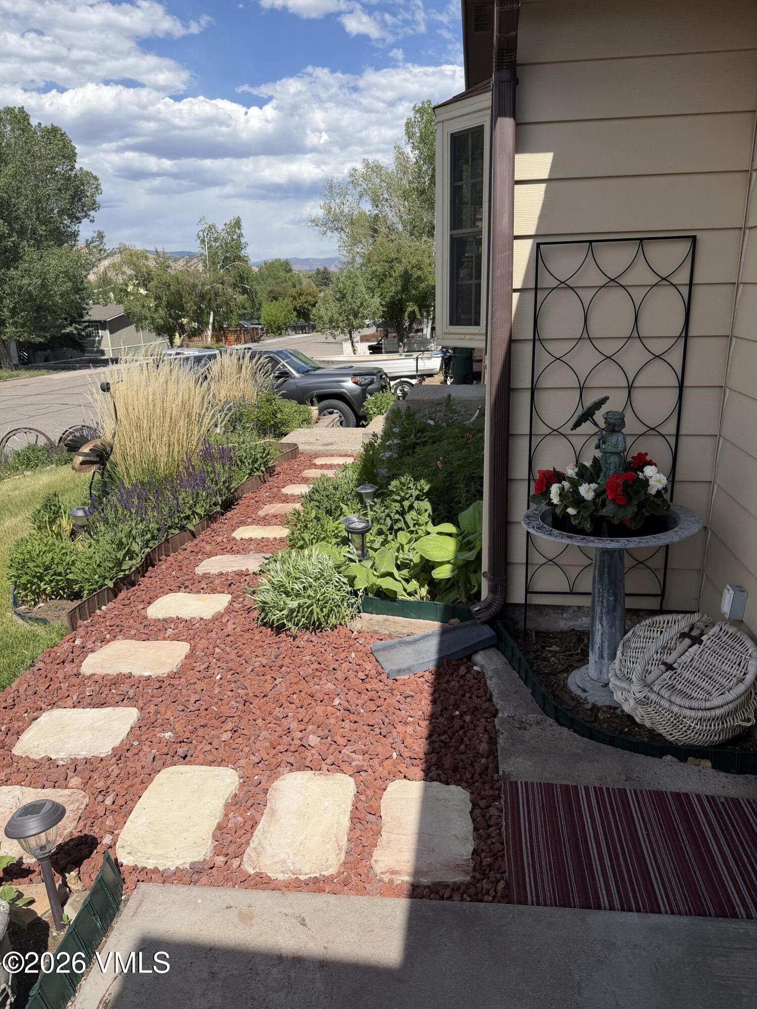 197 Park Street Property Photo 5