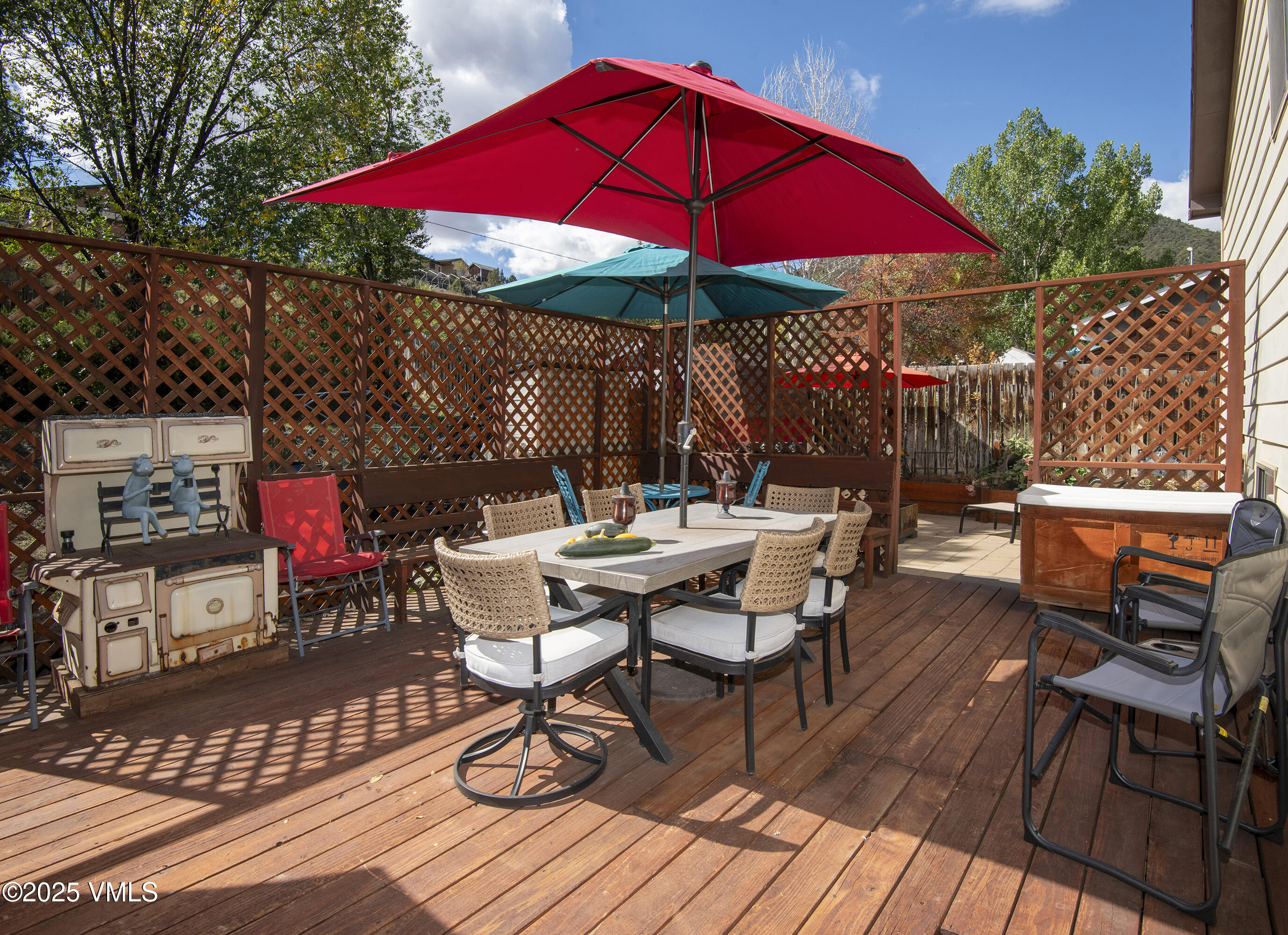 197 Park Street Property Photo 8