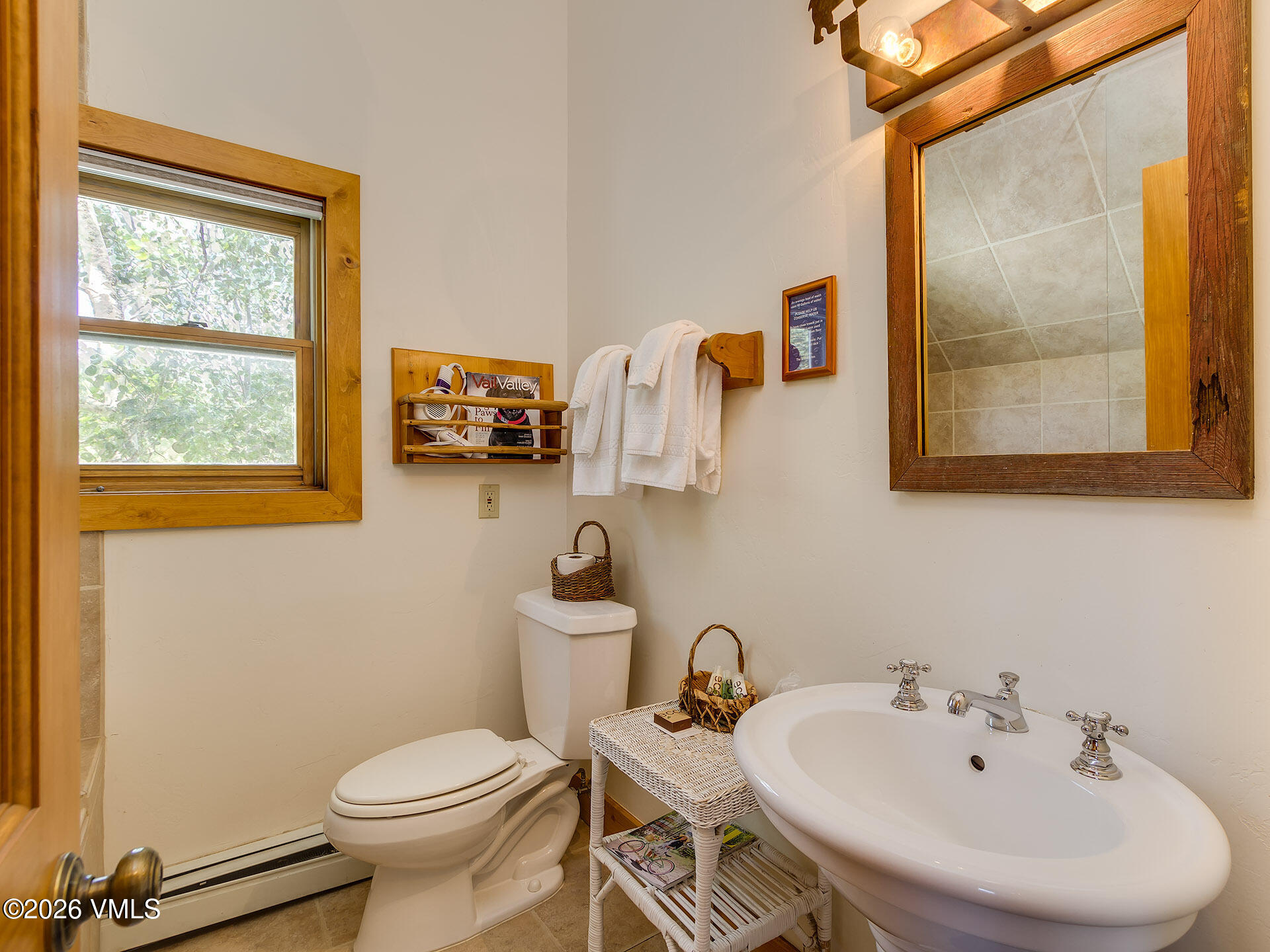 1013945 Property Photo 18