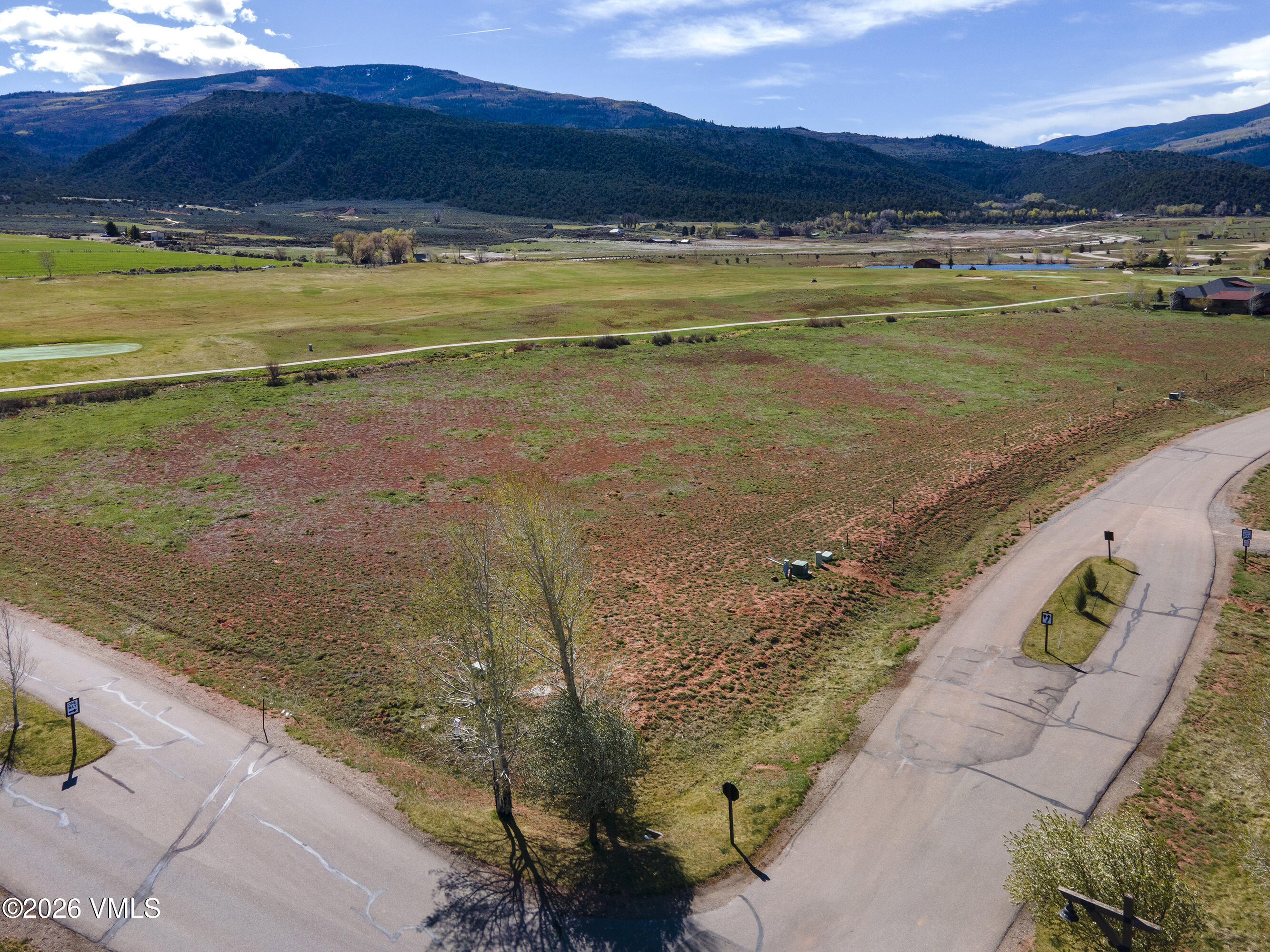 39 Foxprowl Property Photo 3