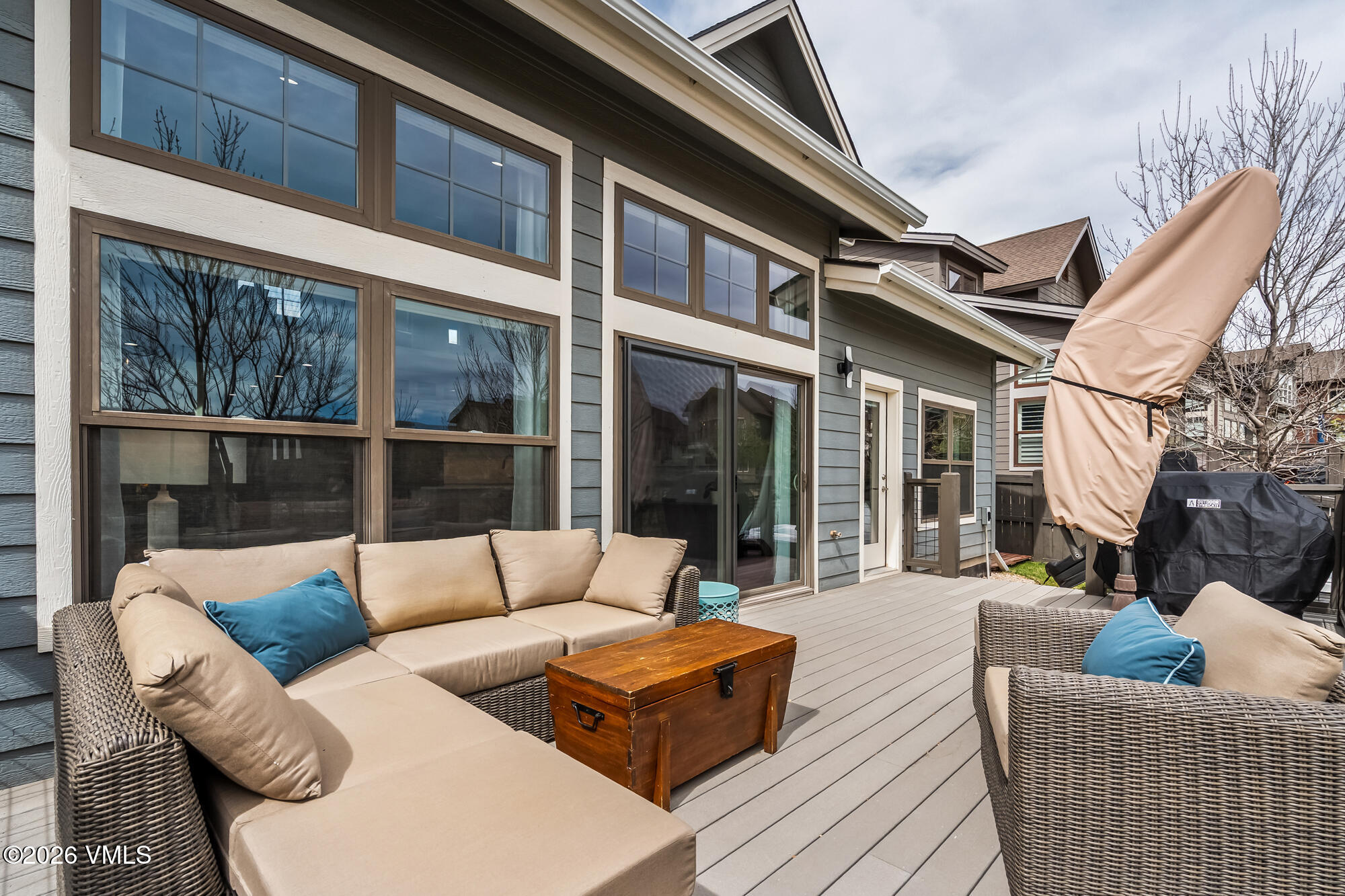 54 Field Street Property Photo 11
