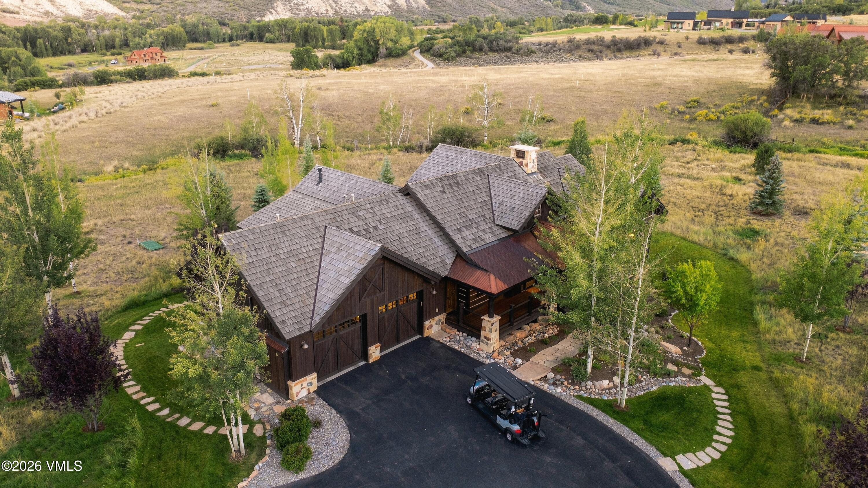 0598 Frost Creek Drive Property Photo 3