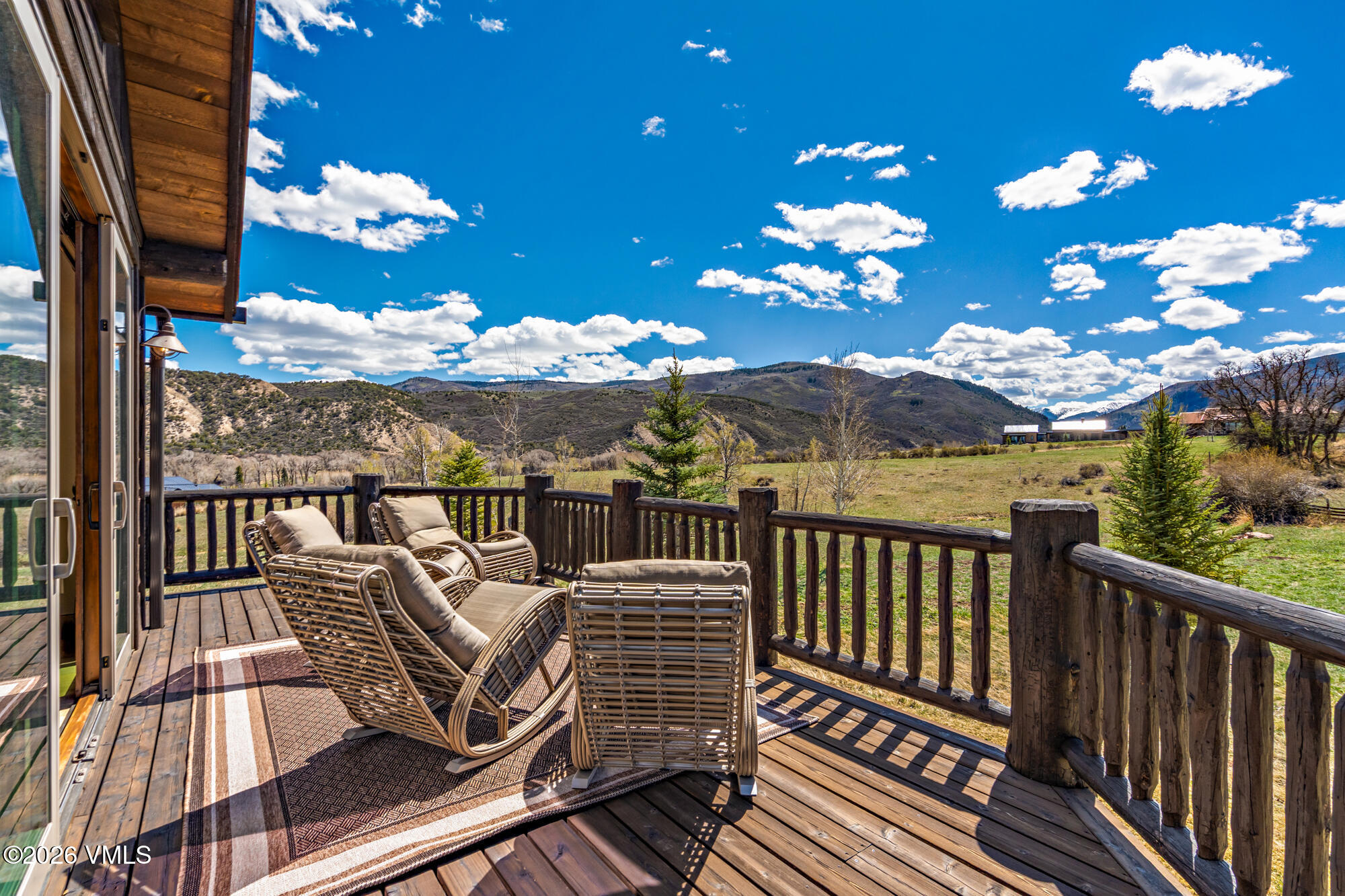 0598 Frost Creek Drive Property Photo 22