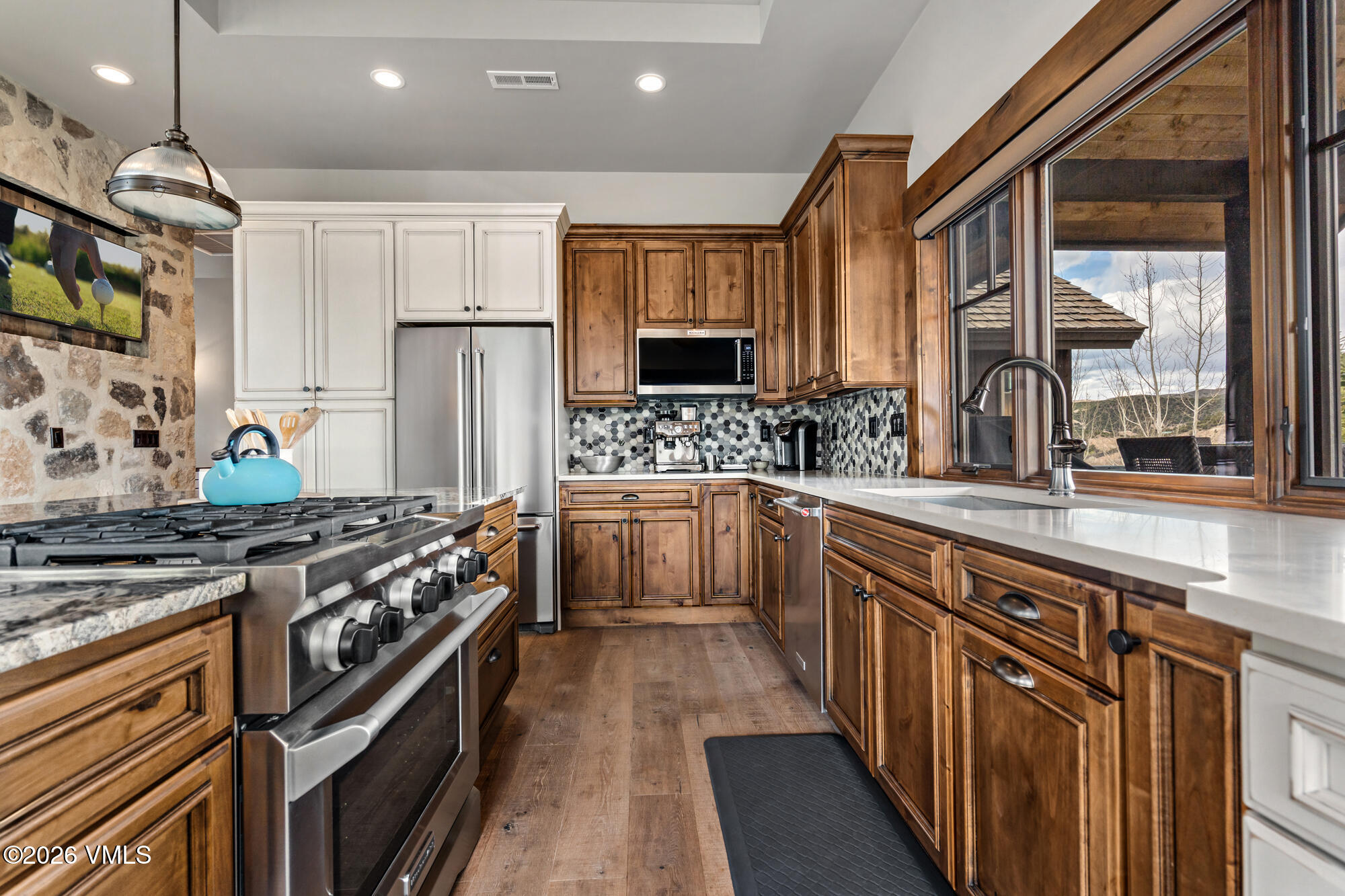 0598 Frost Creek Drive Property Photo 34