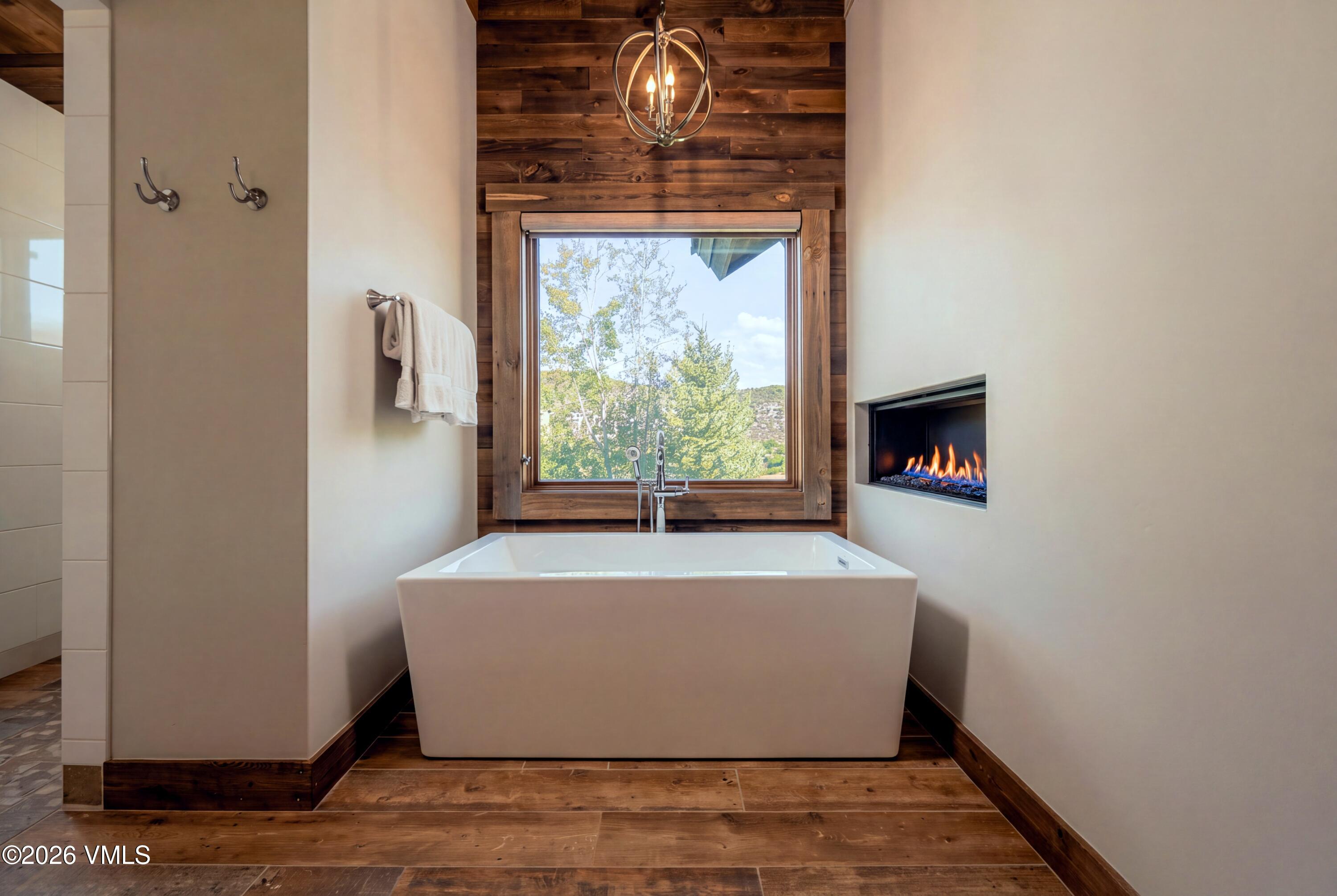 0598 Frost Creek Drive Property Photo 43
