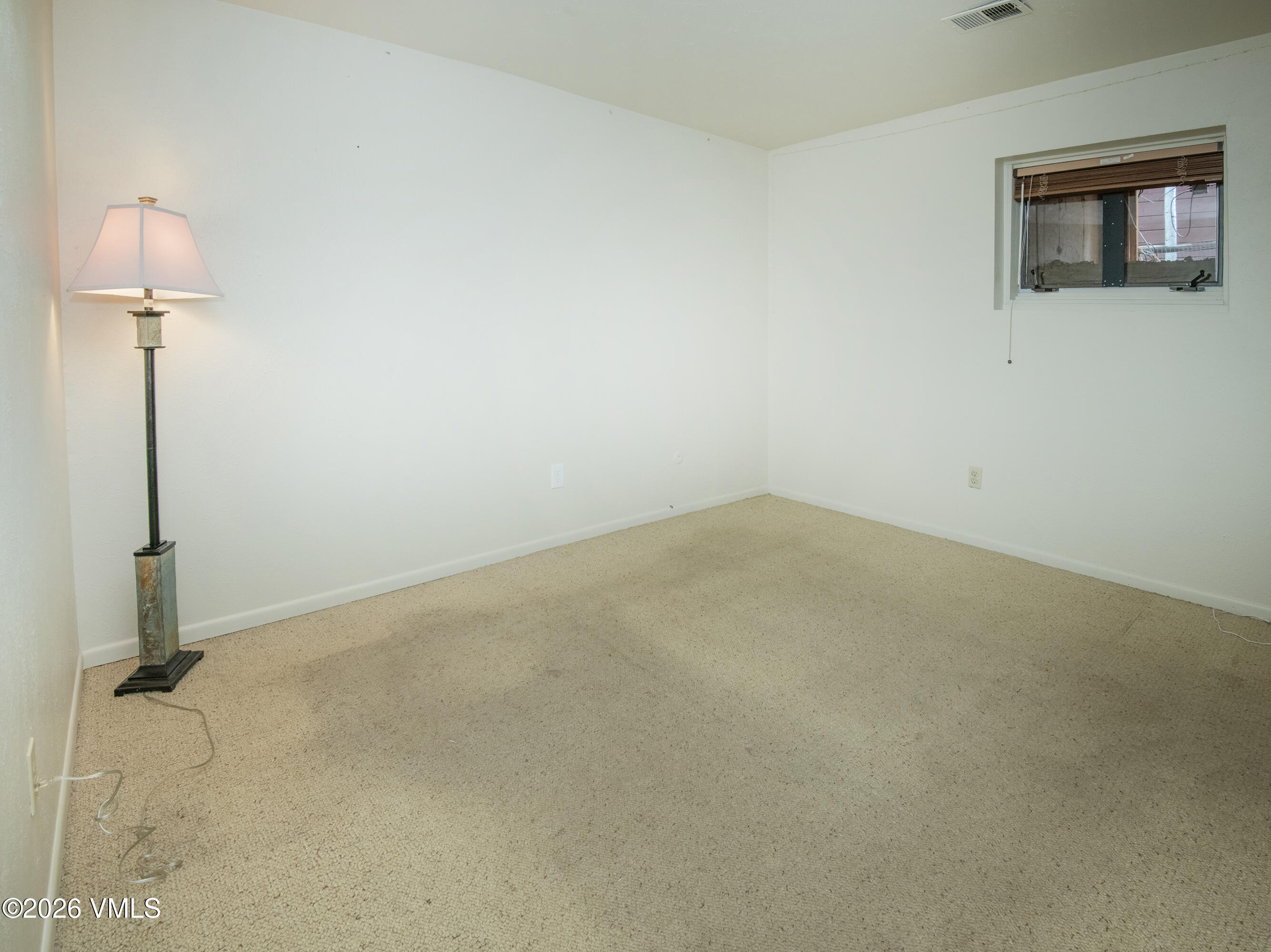 1026 Deer Boulevard B Property Photo 10