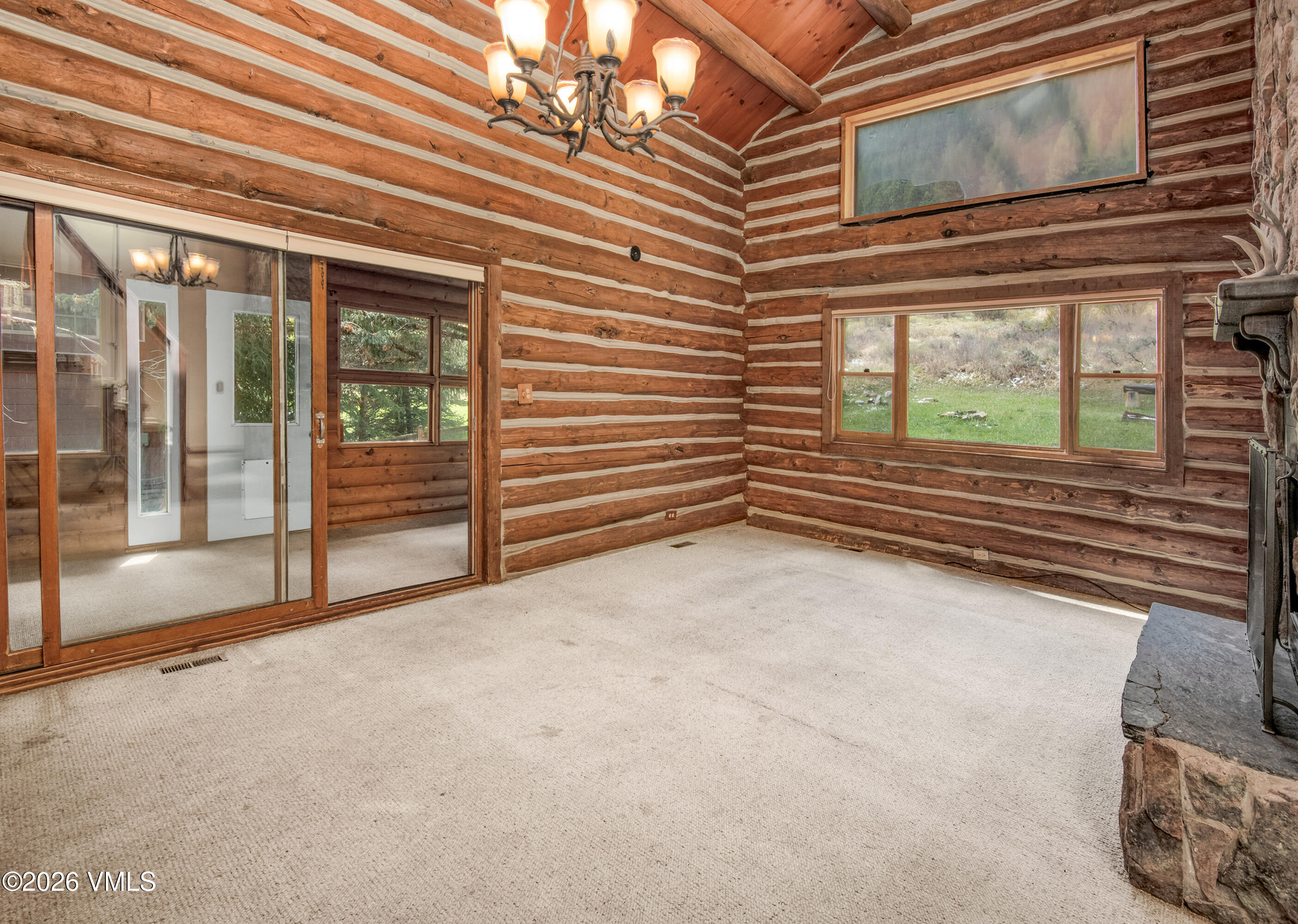 1026 Deer Boulevard B Property Photo 11