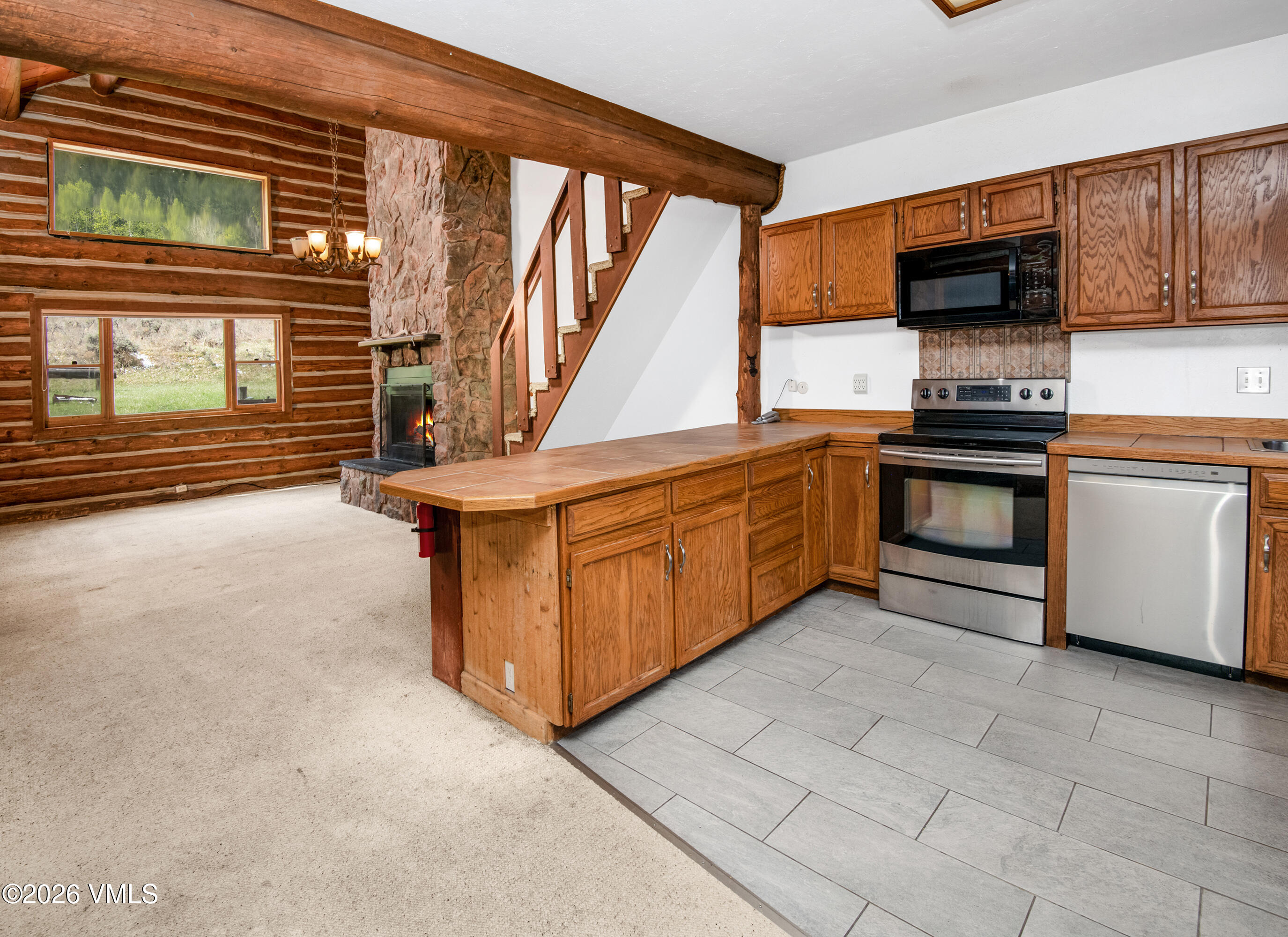 1026 Deer Boulevard B Property Photo 17