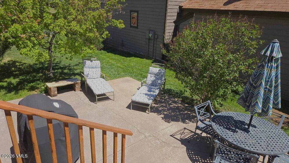 718 Bull Run Property Photo 7