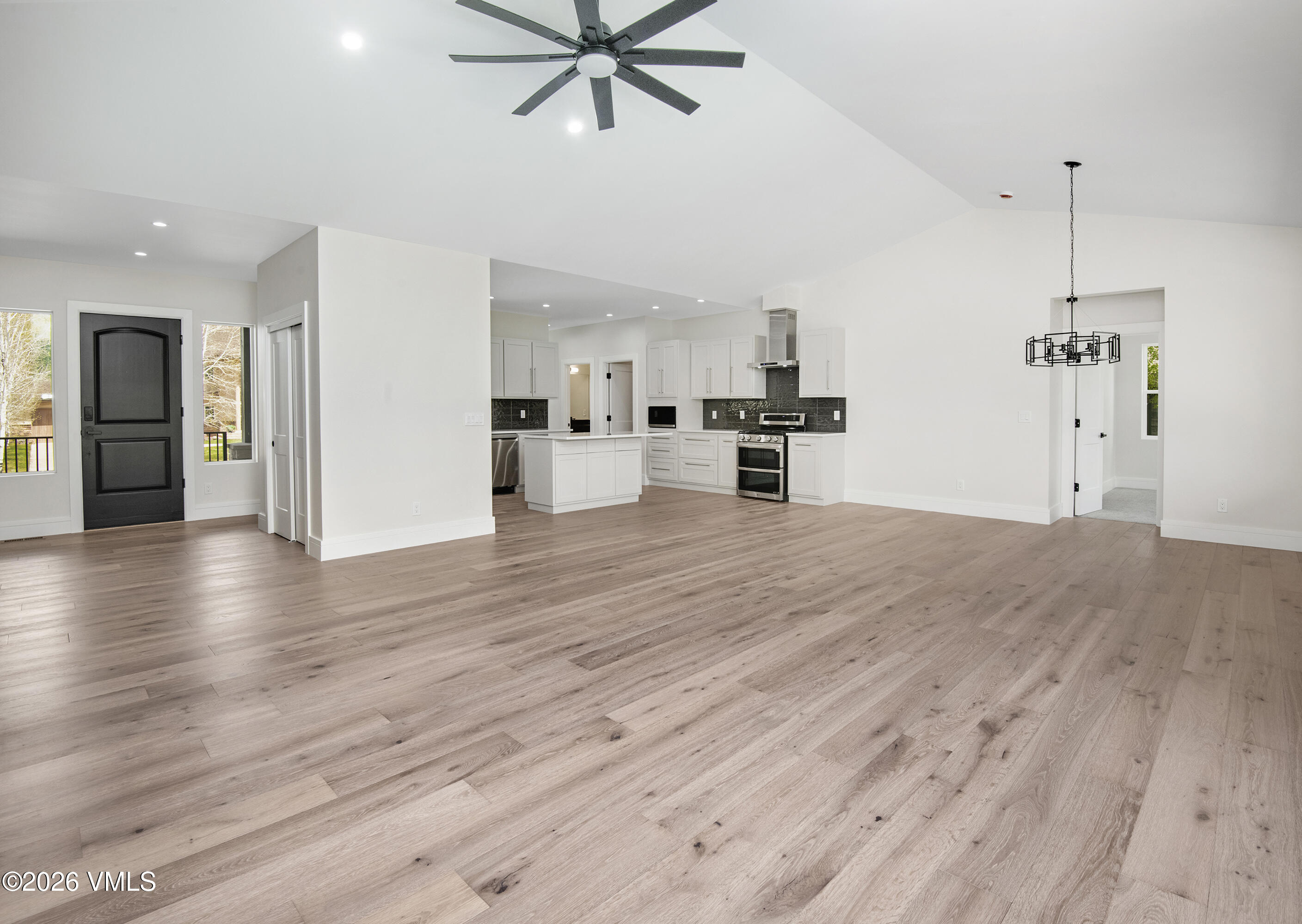 211 Timberwolf Property Photo 4
