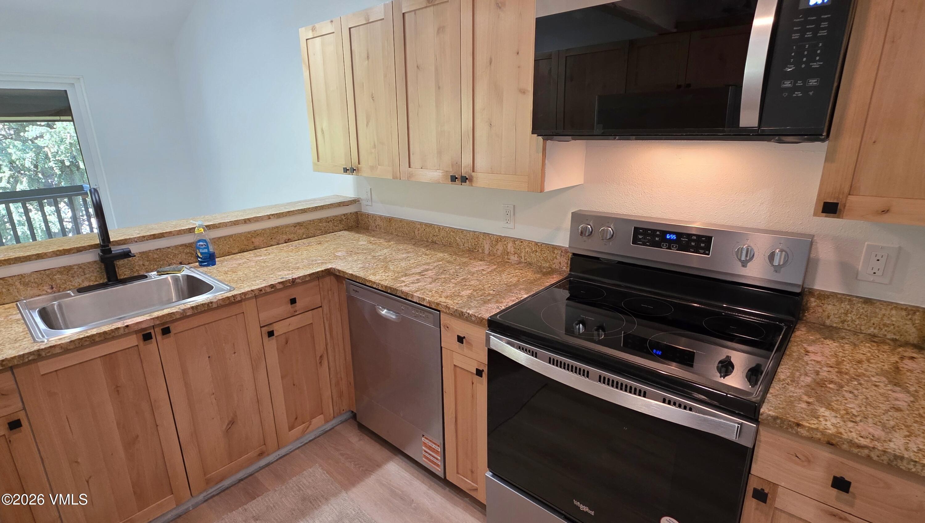39371 U.s. 6 305 Property Photo 4