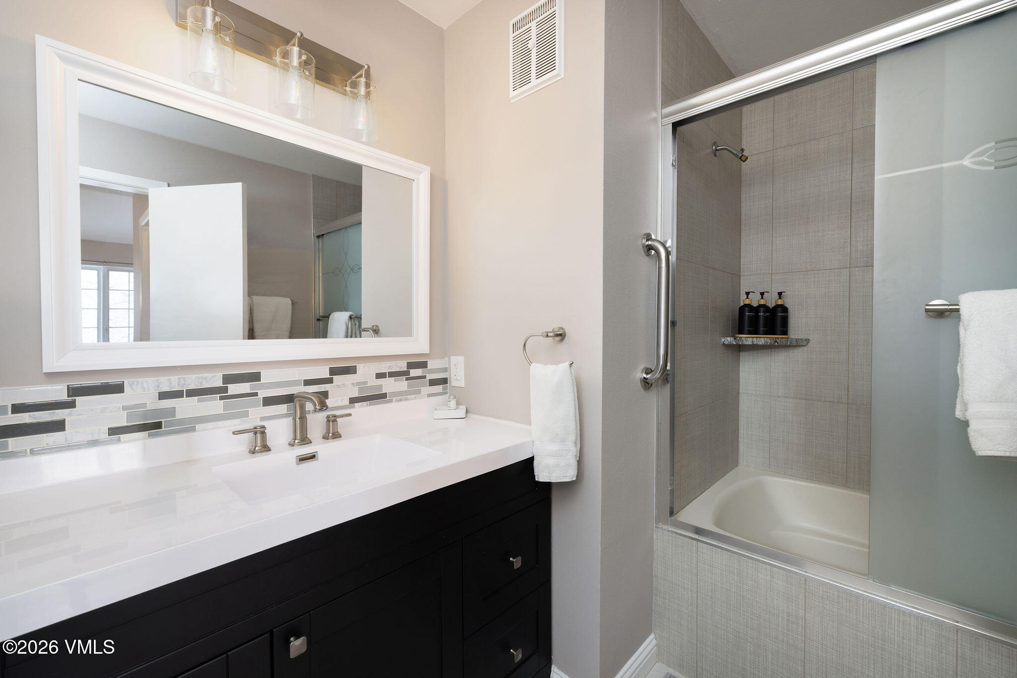 470 Homestead Drive Apt 6 Property Photo 10