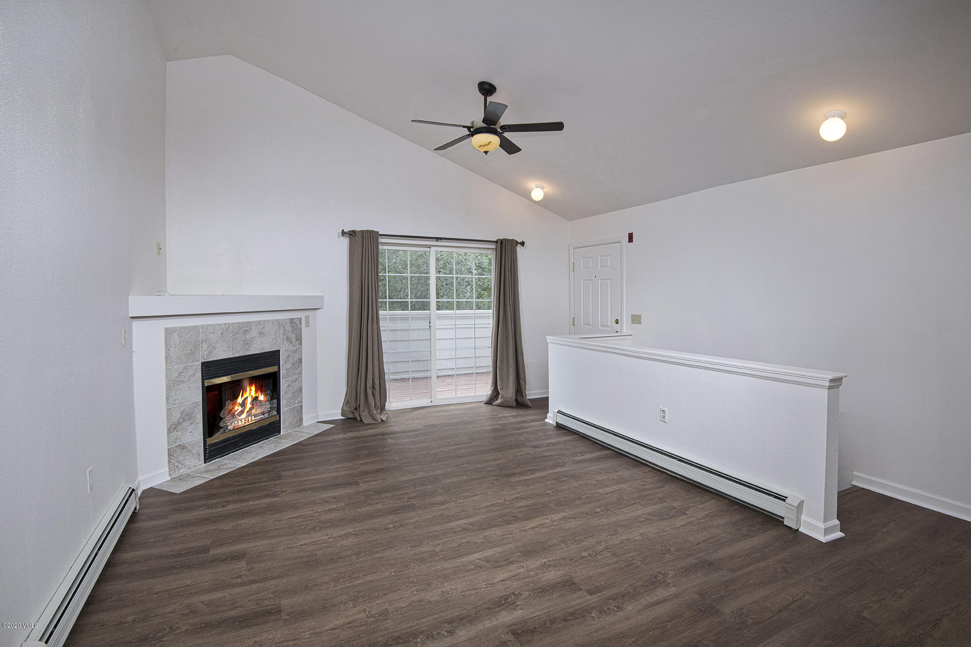 2103 Crazy Horse Circle Property Photo 1