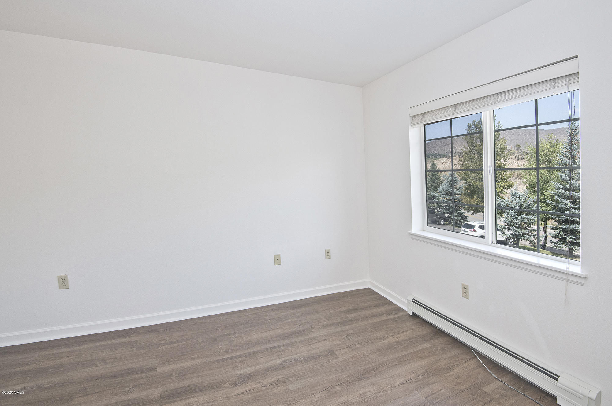 2103 Crazy Horse Circle Property Photo 9