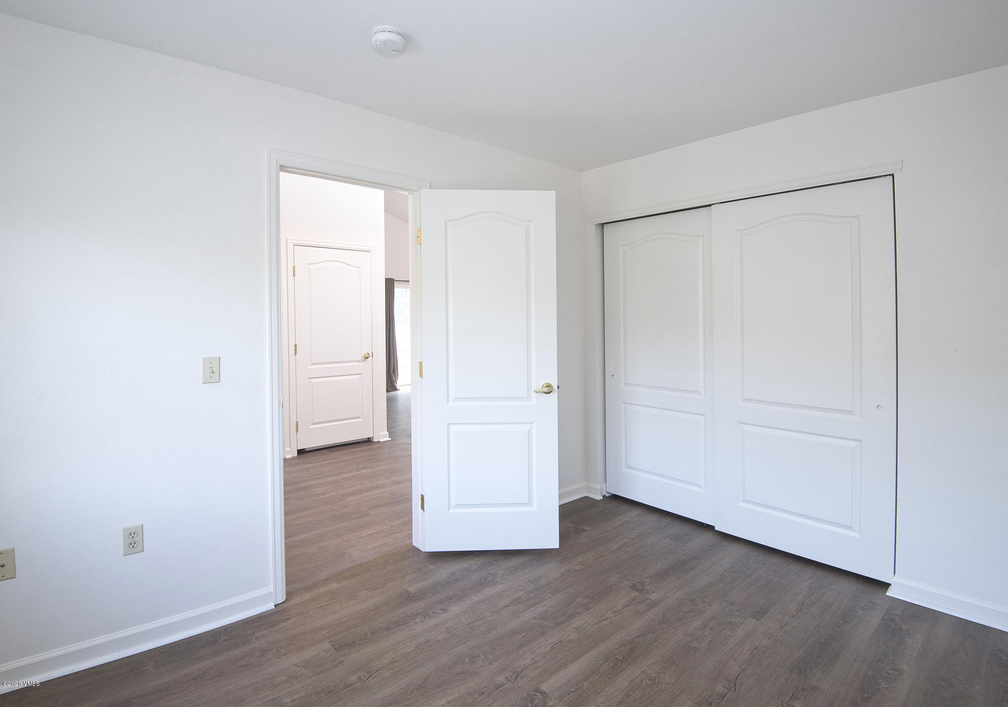2103 Crazy Horse Circle Property Photo 11