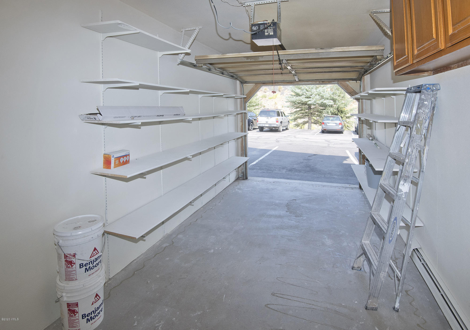 2103 Crazy Horse Circle Property Photo 17