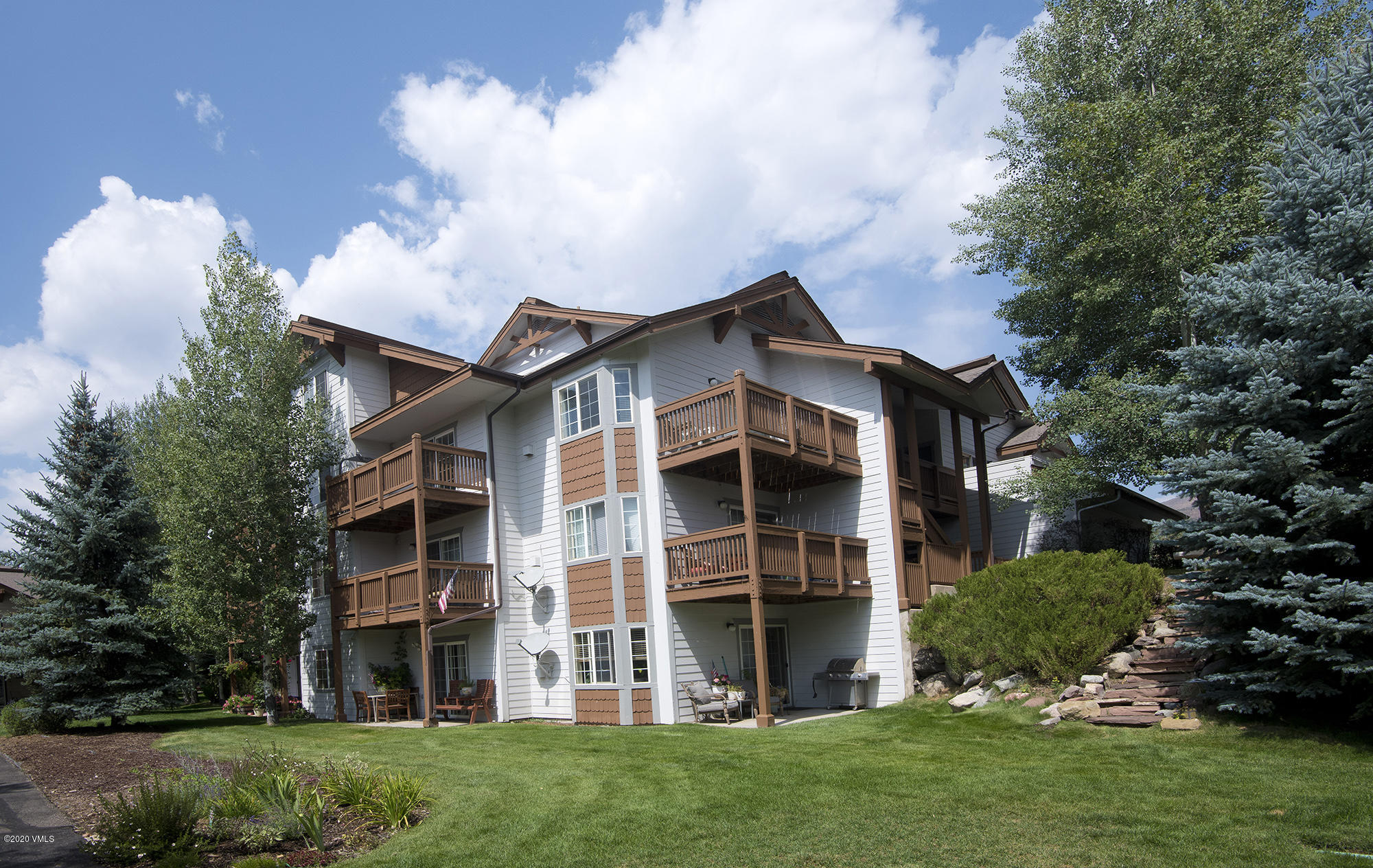 2103 Crazy Horse Circle Property Photo 19