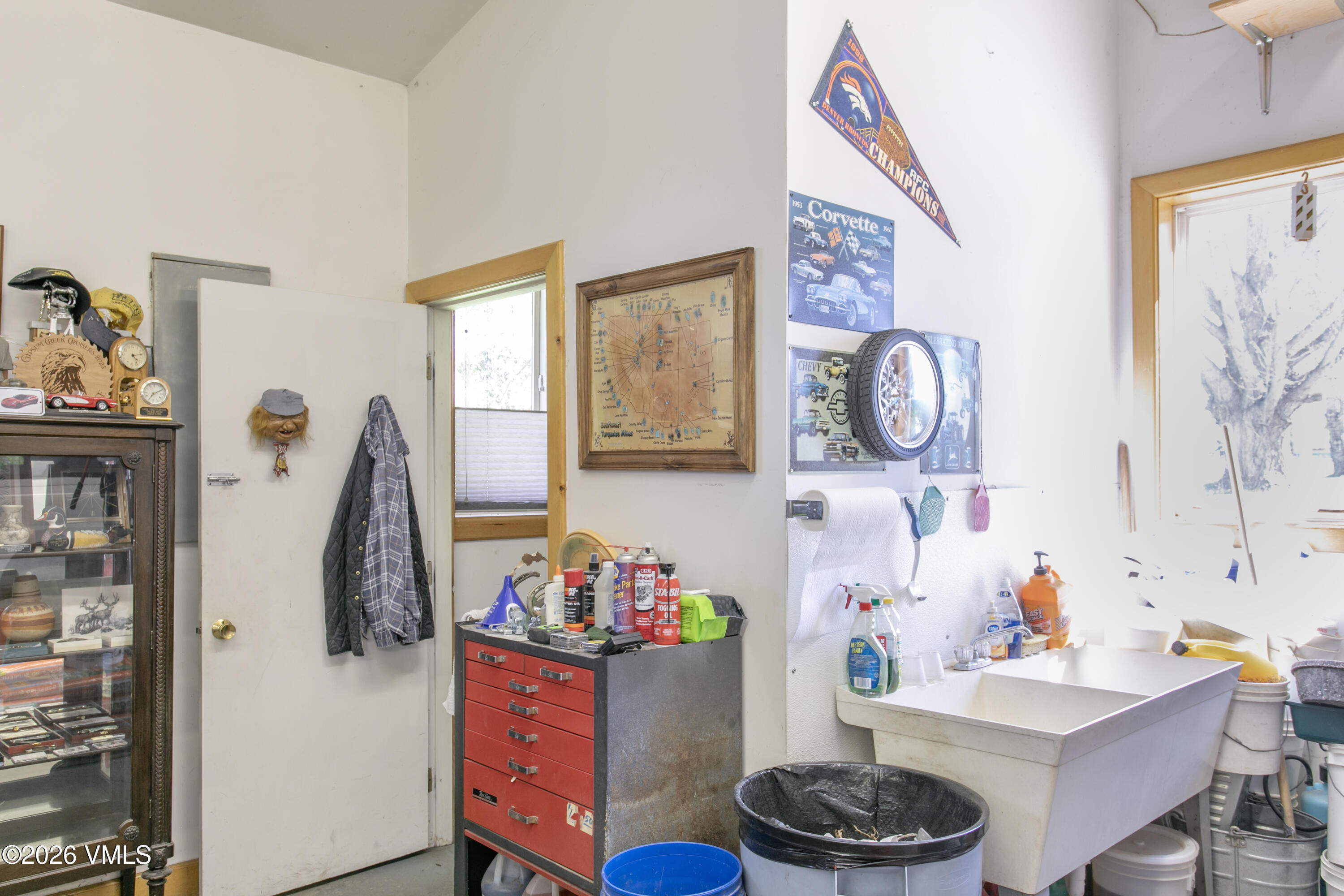 912 Mayne Street Property Photo 44