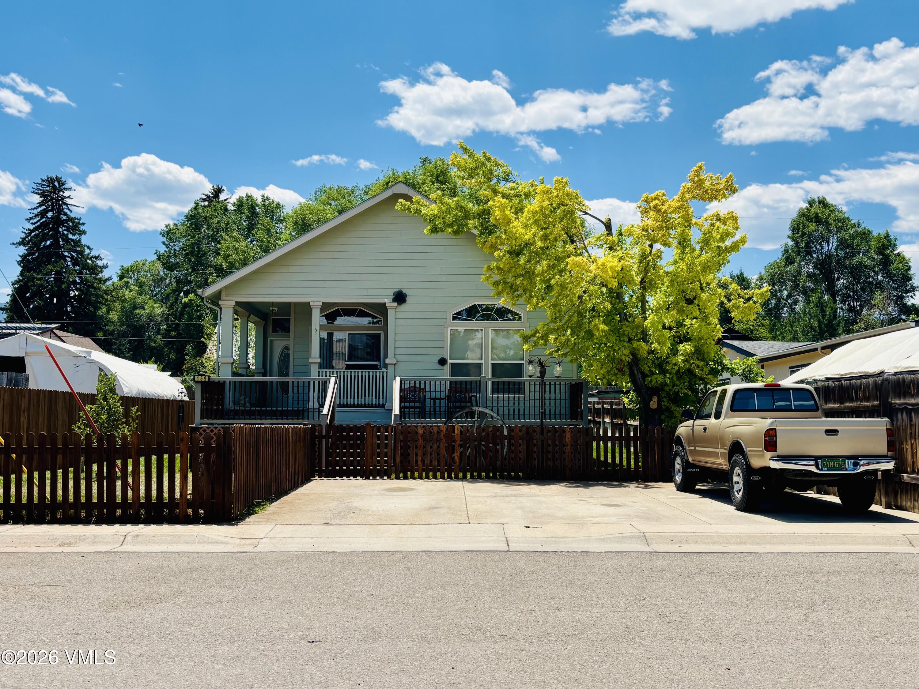 159 Bridwell Avenue Property Photo 1