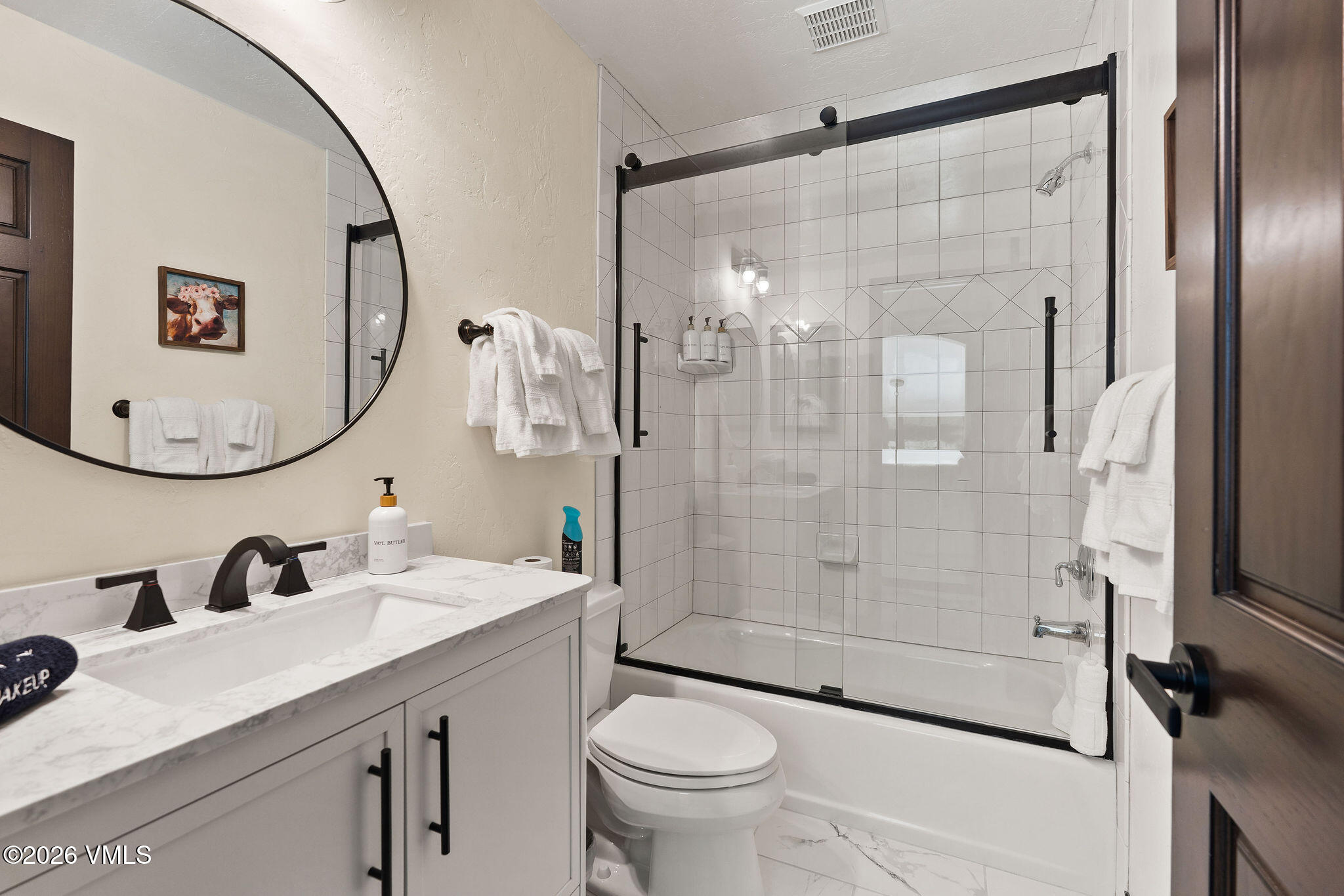 4501 Spruce Way # B Property Photo 15