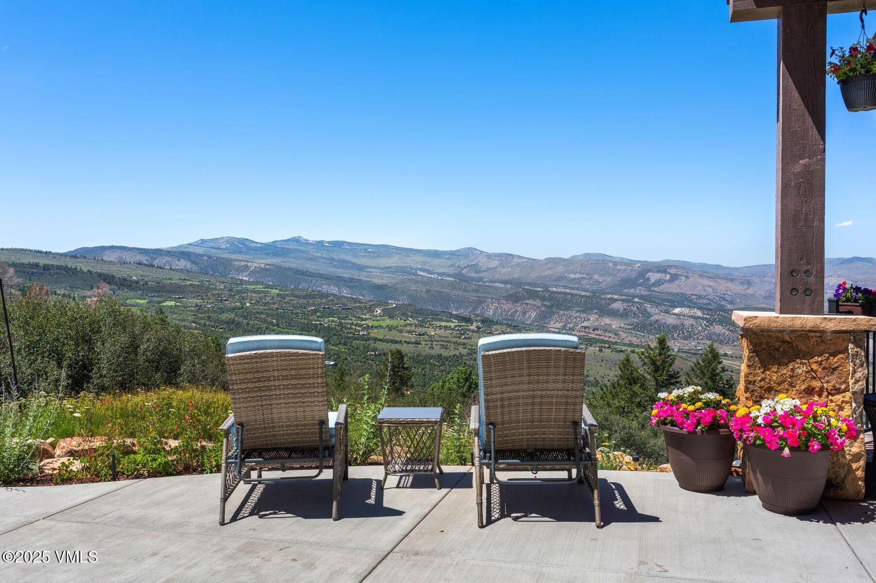 620 Jouflas Ranch Road Property Photo 6