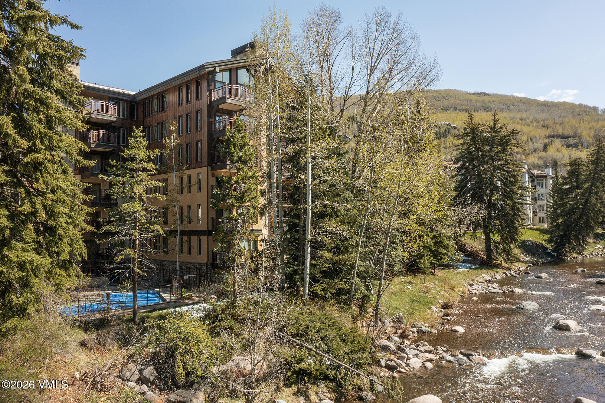 124 Willow Bridge Unit 3c/d Property Photo 7