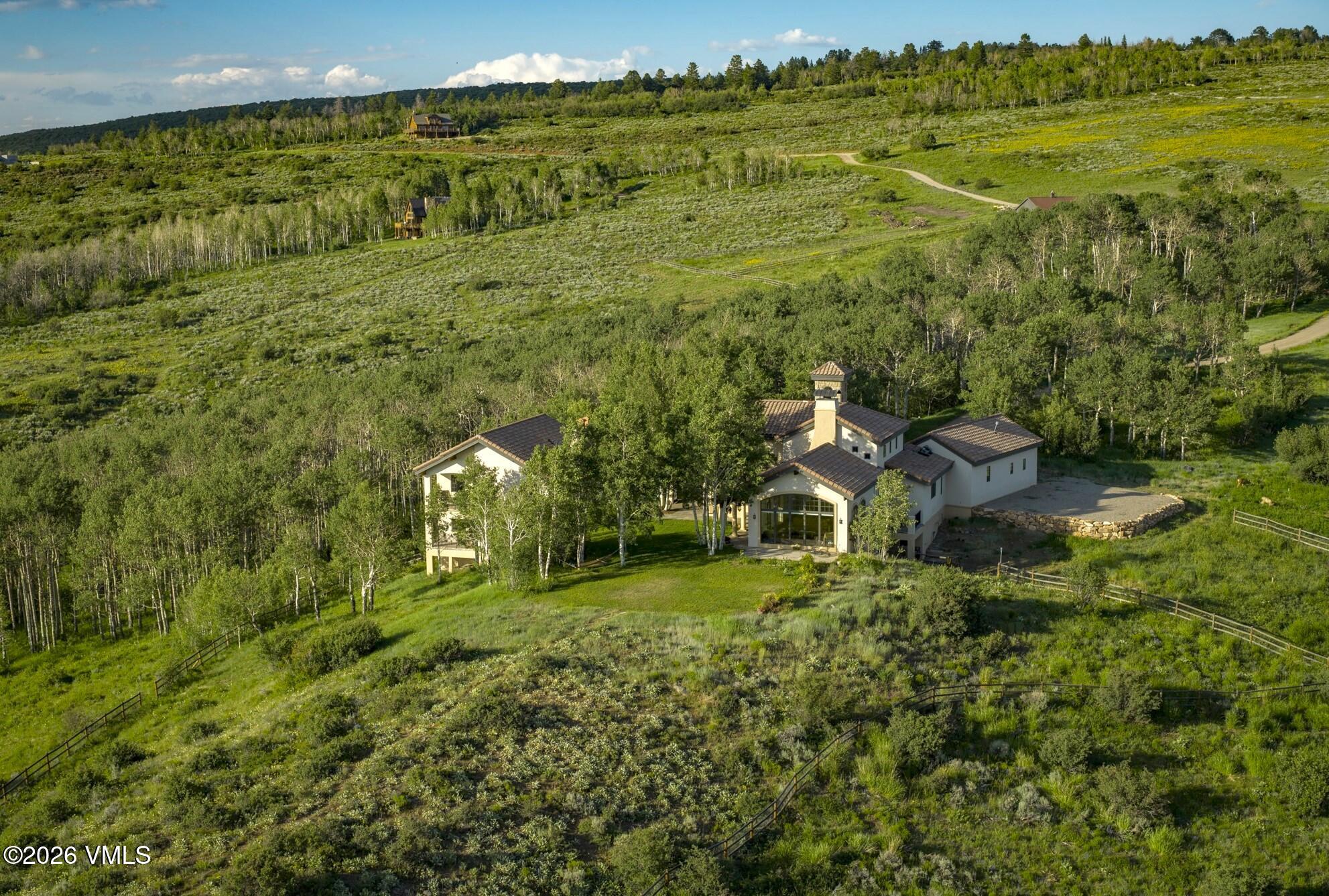 6903 Bellyache Ridge Road Property Photo 2