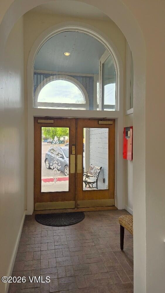 120 E 3rd Street Property Photo 7