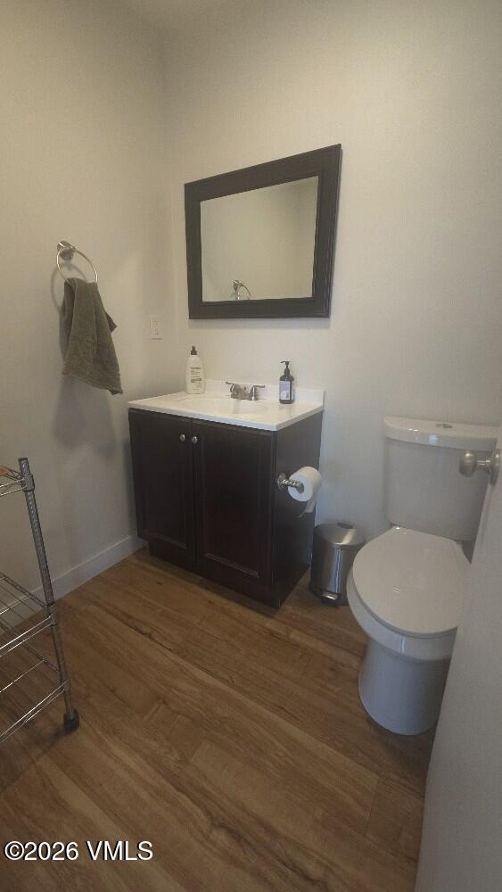 120 E 3rd Street Property Photo 33