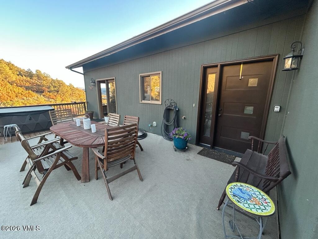 824 N Traver Trail Property Photo 3