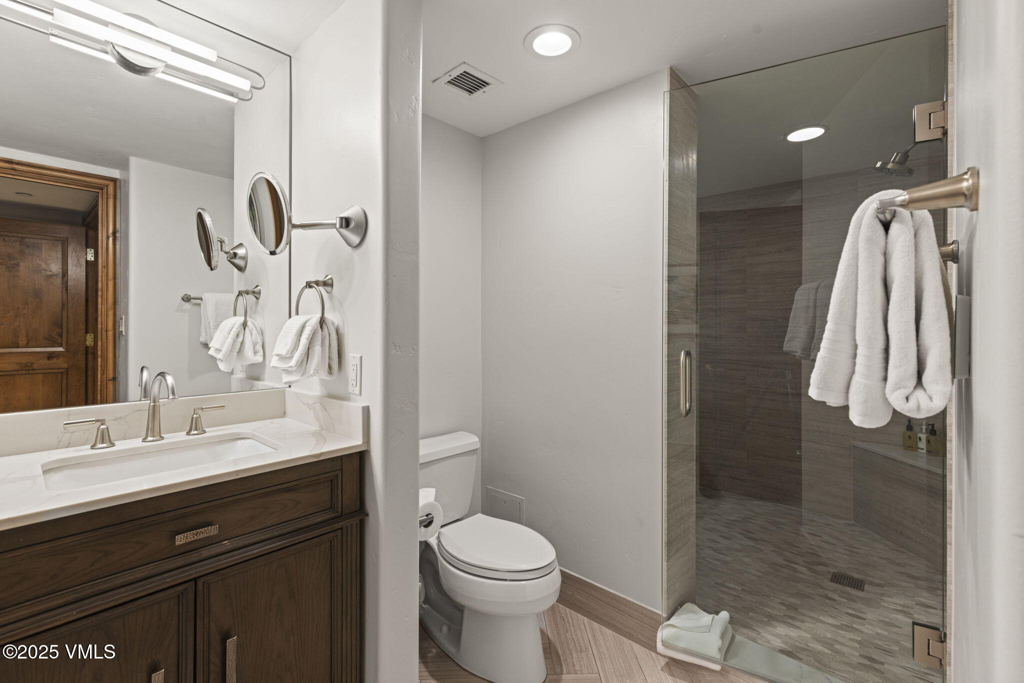352 E Meadow Drive H Property Photo 28