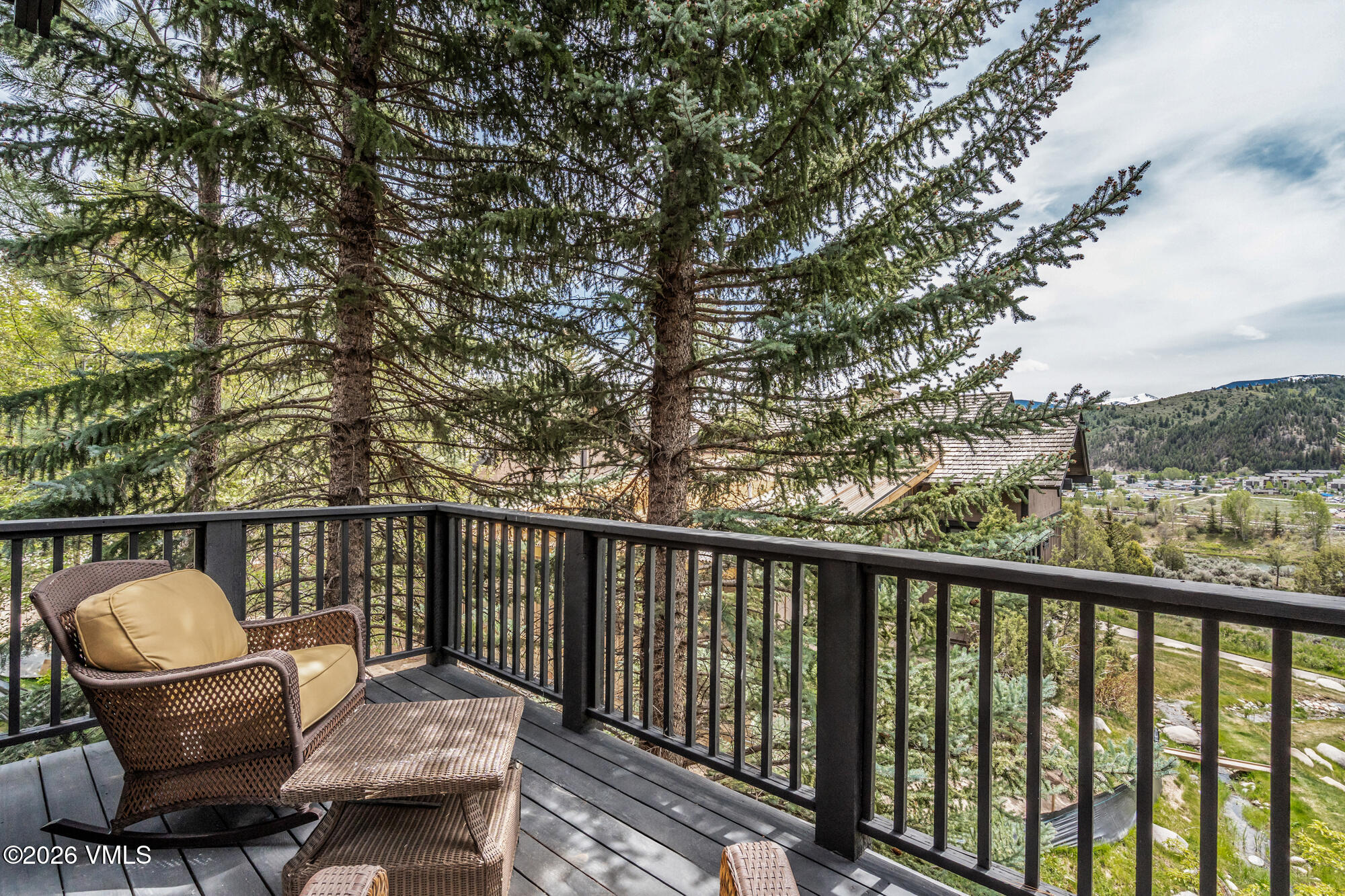1848 Beard Creek Trail Property Photo 13