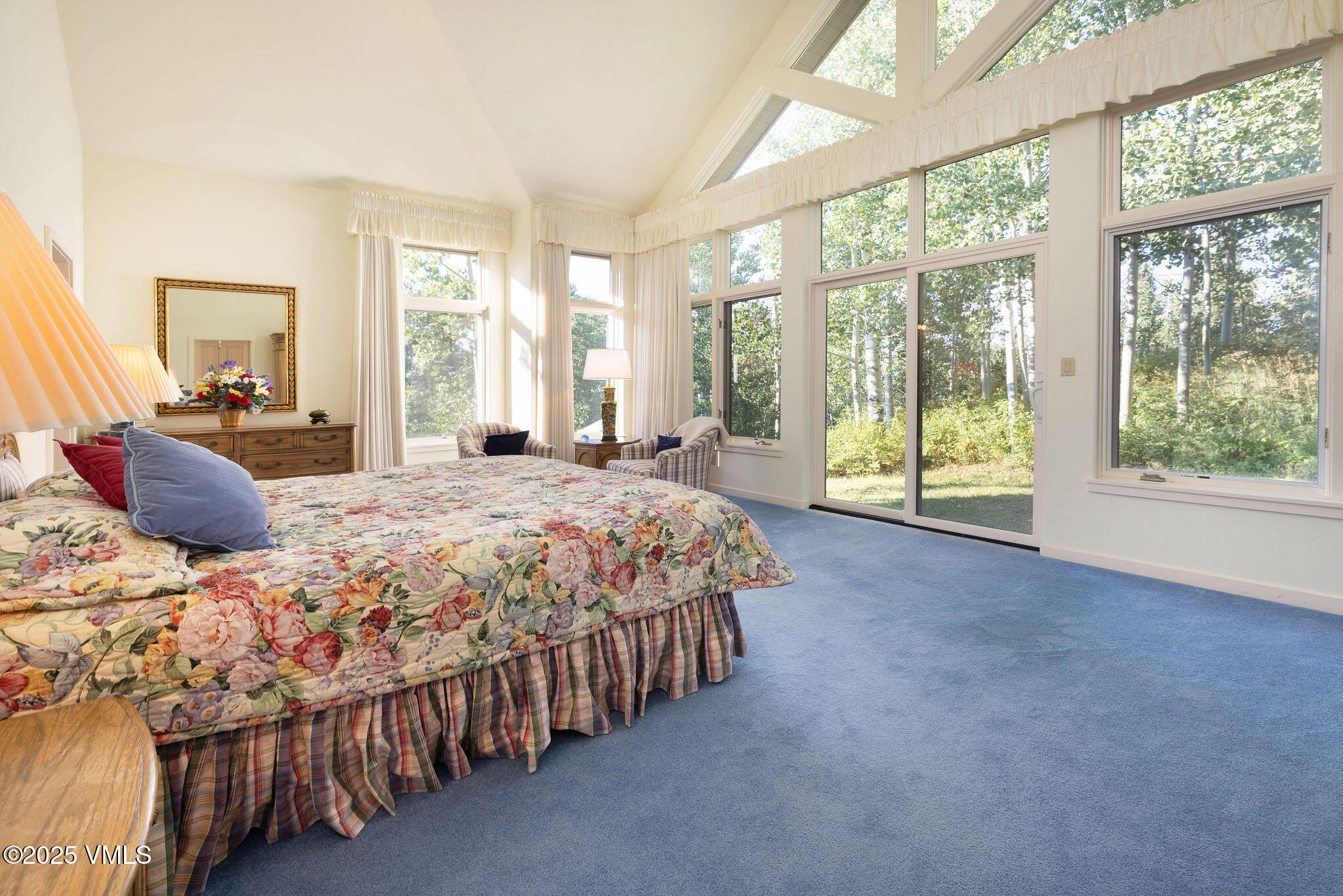 40 Holy Cross Drive Property Photo 16