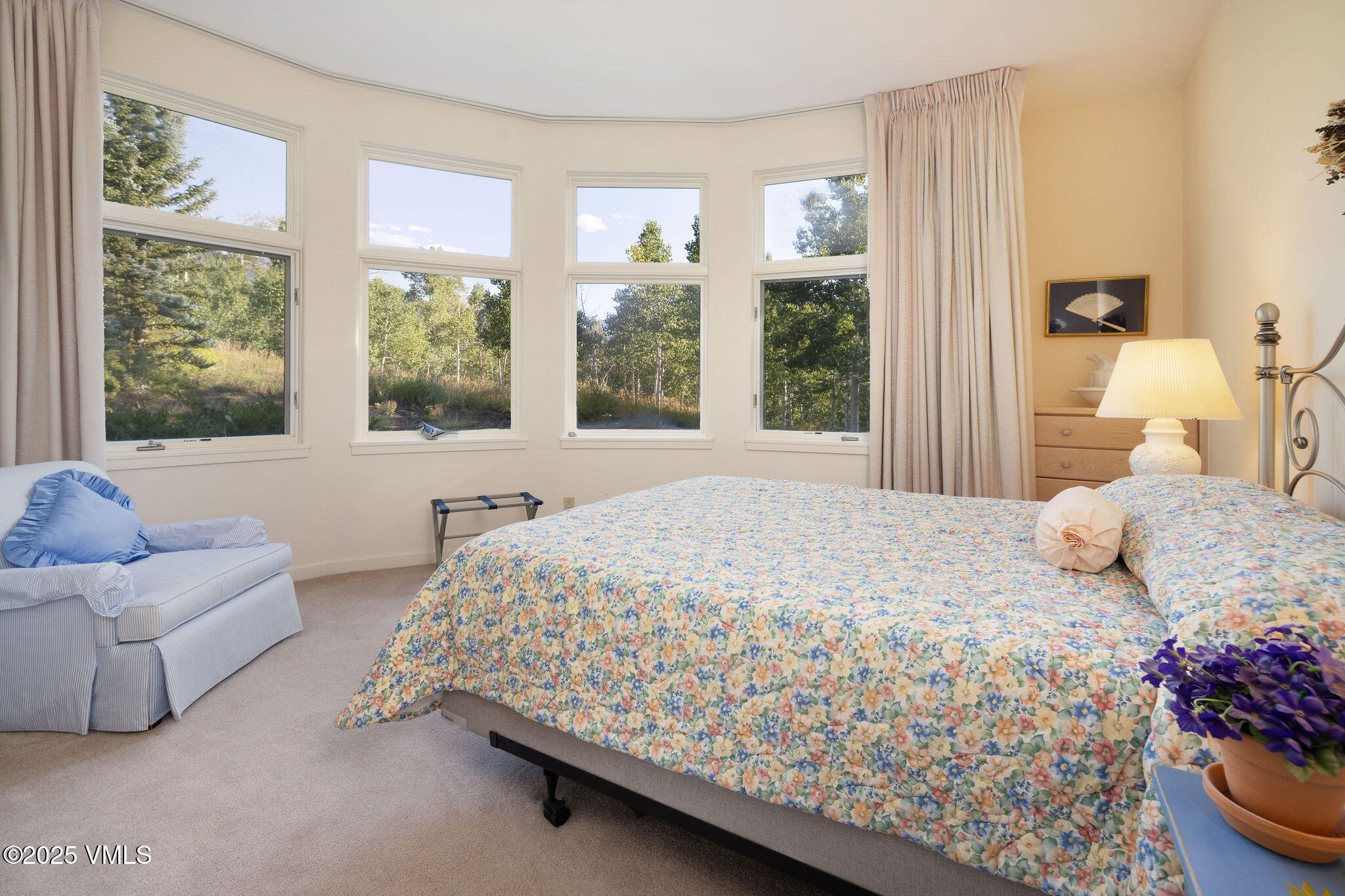 40 Holy Cross Drive Property Photo 18