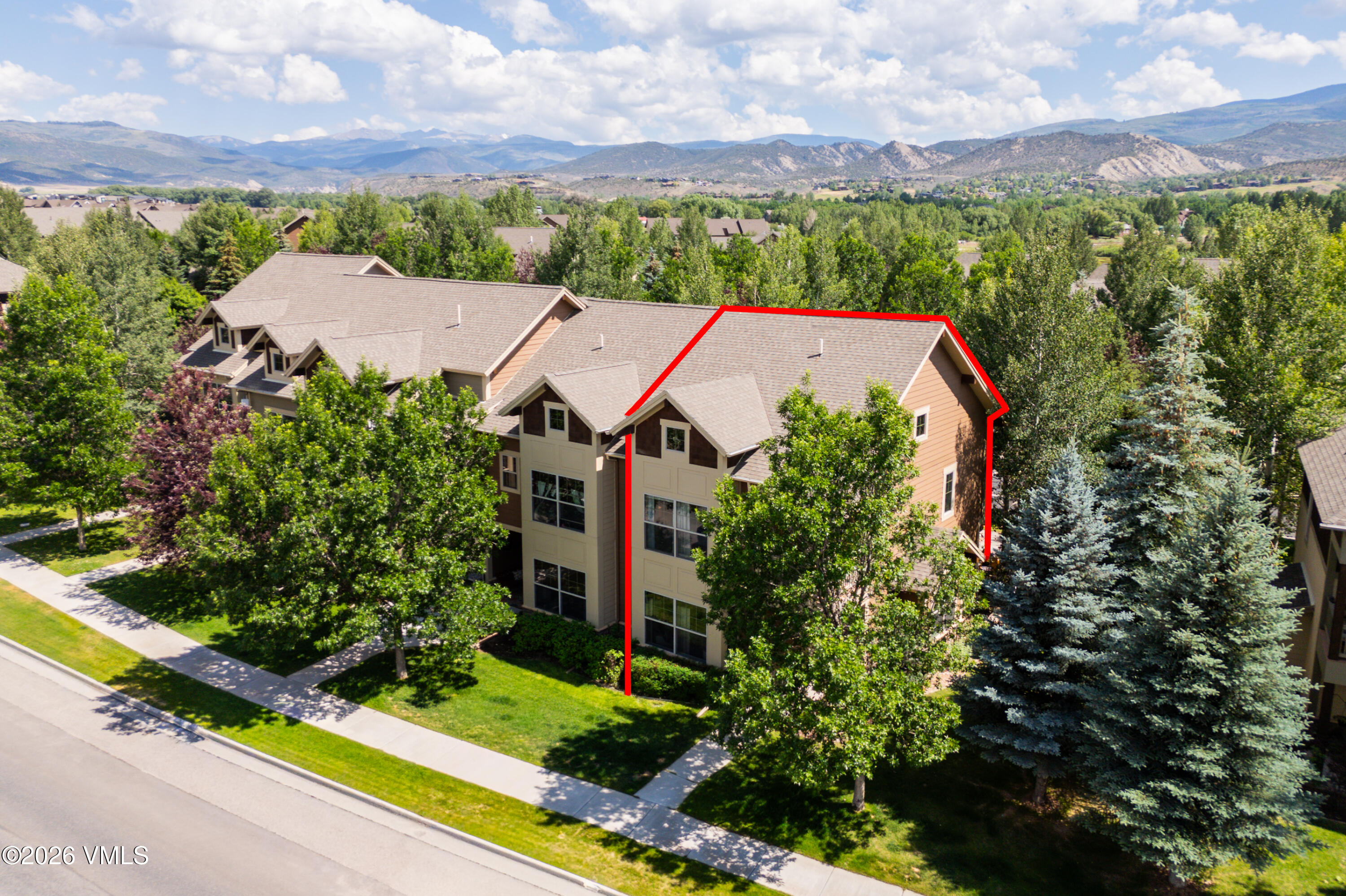 267 Montgomerie Circle Property Photo 43