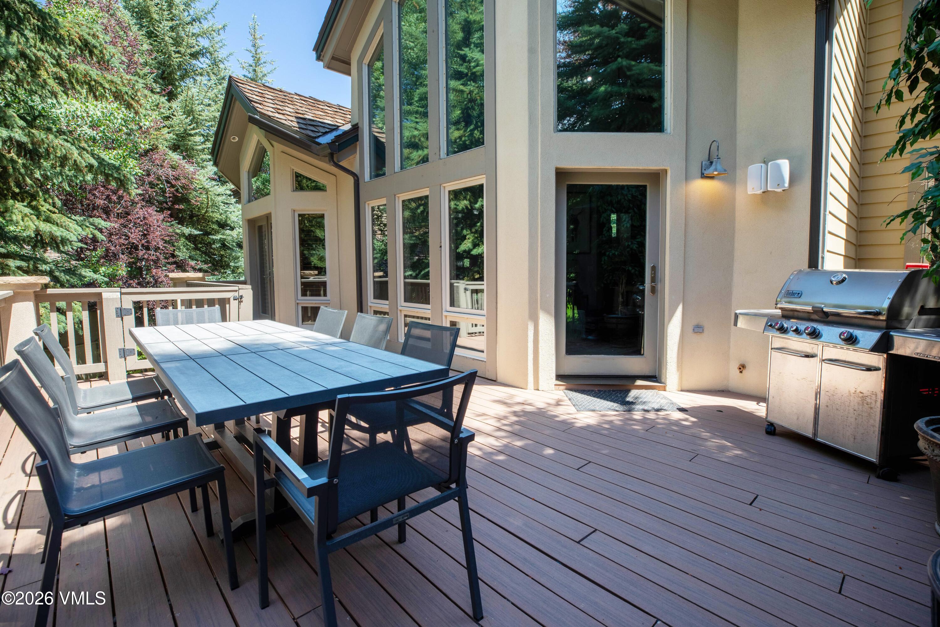 99 Castle Peak Close Property Photo 8