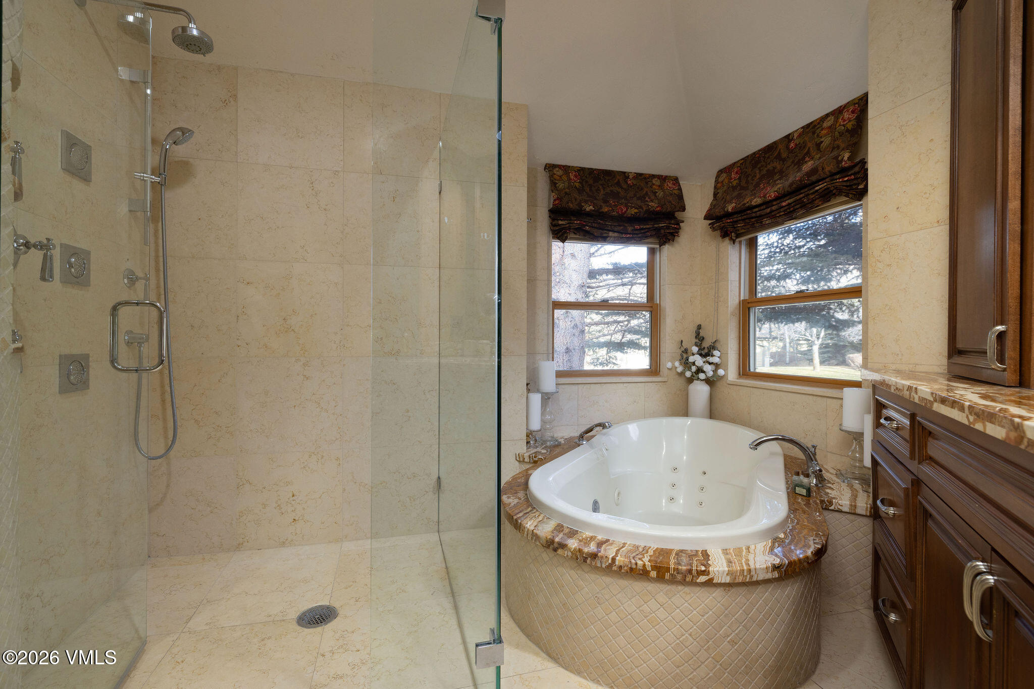 99 Castle Peak Close Property Photo 12