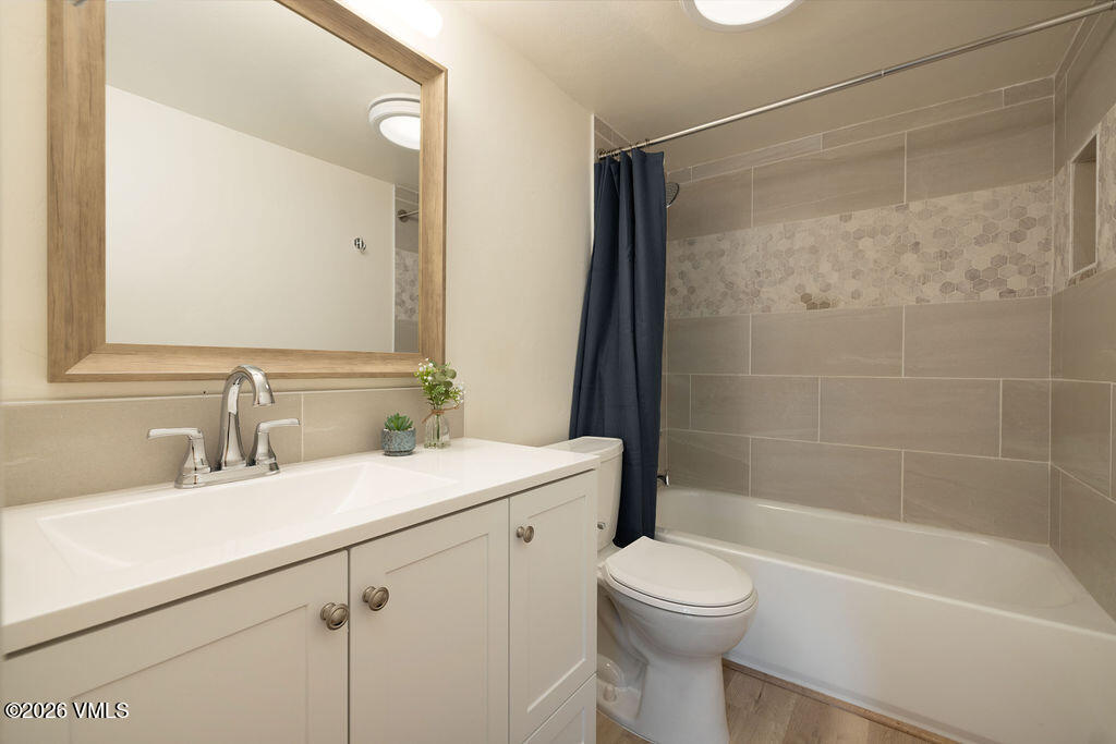 39371 Hwy 6 A101 Property Photo 14