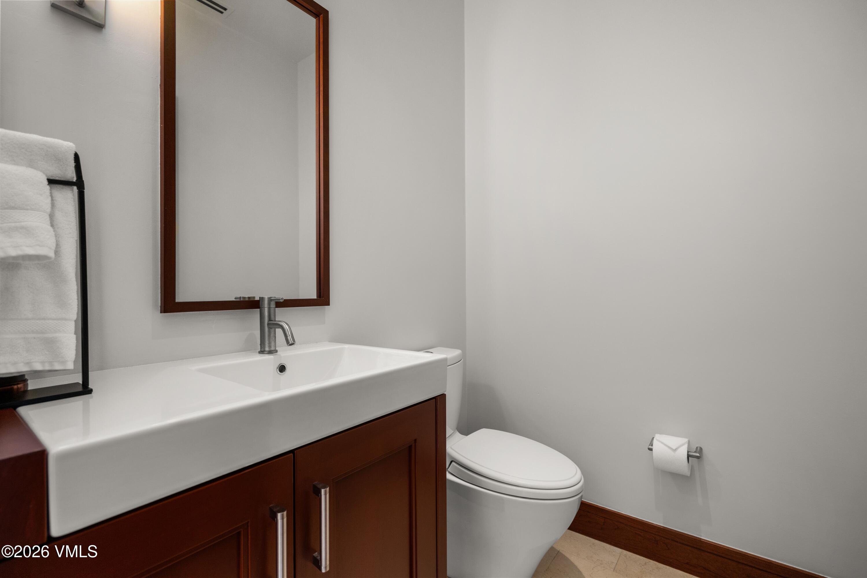 141 E Meadow Drive 2a South Property Photo 14
