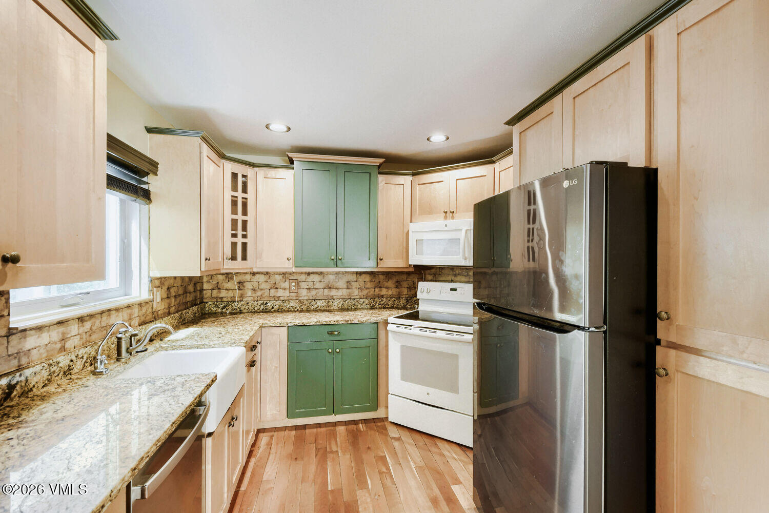 32 Eagle Road # 3 Property Photo 6
