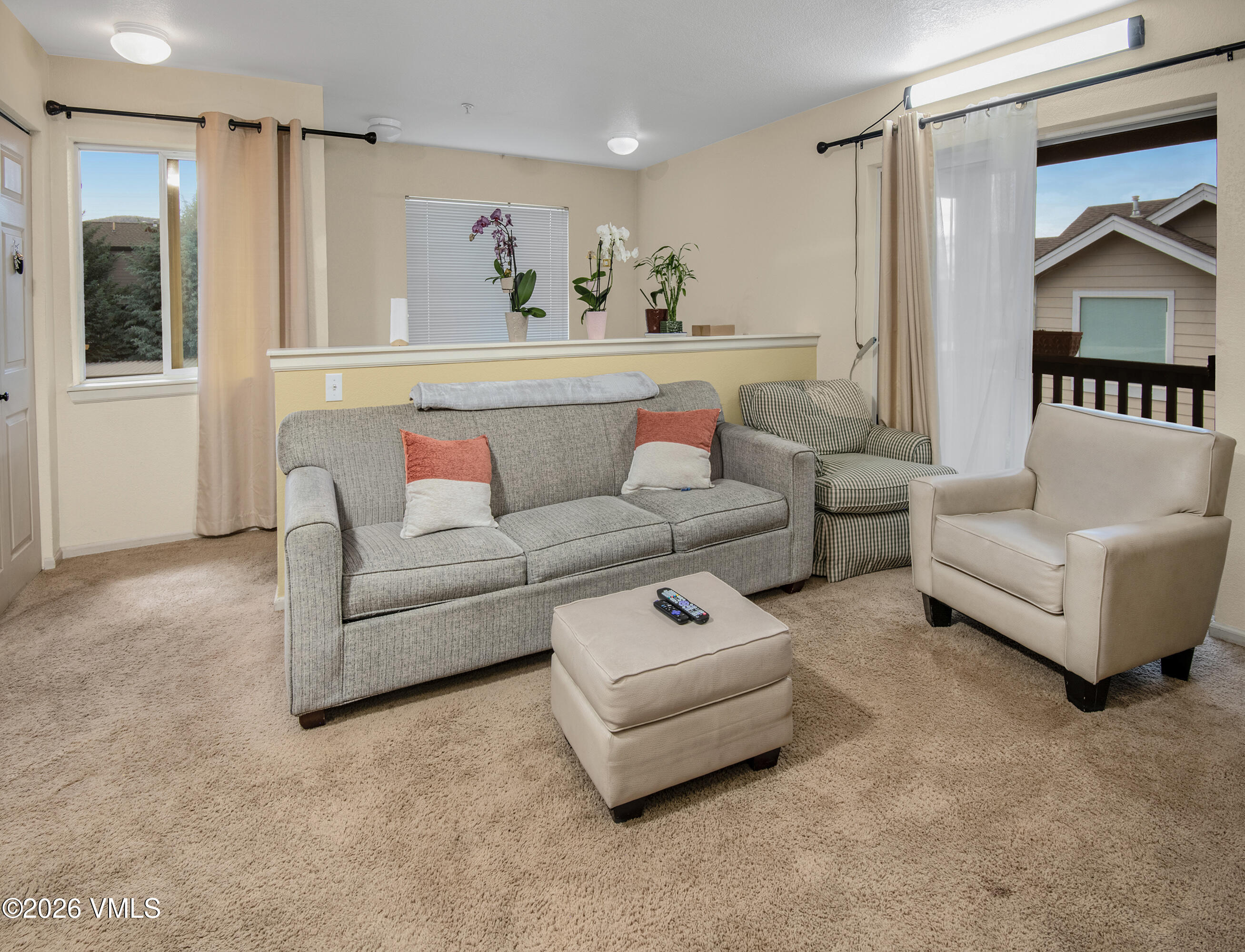 127 Jules D-201 Property Photo 3