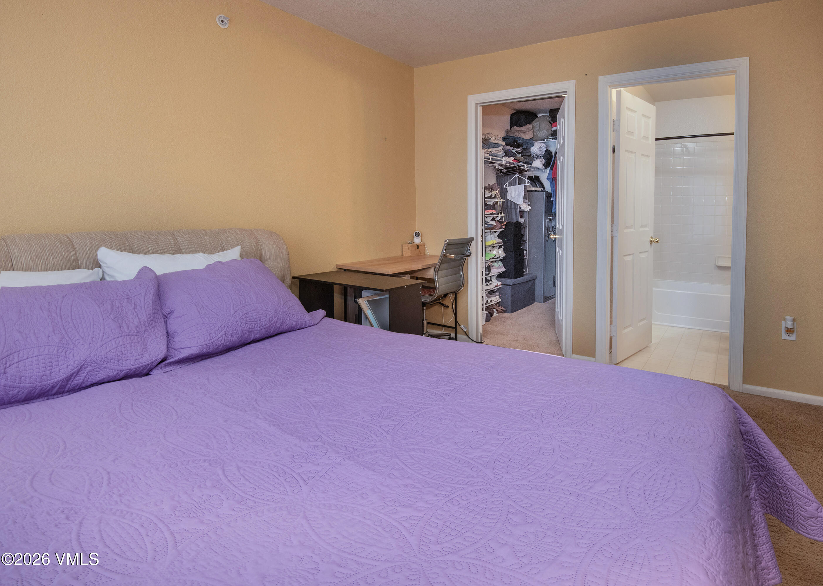 127 Jules D-201 Property Photo 16