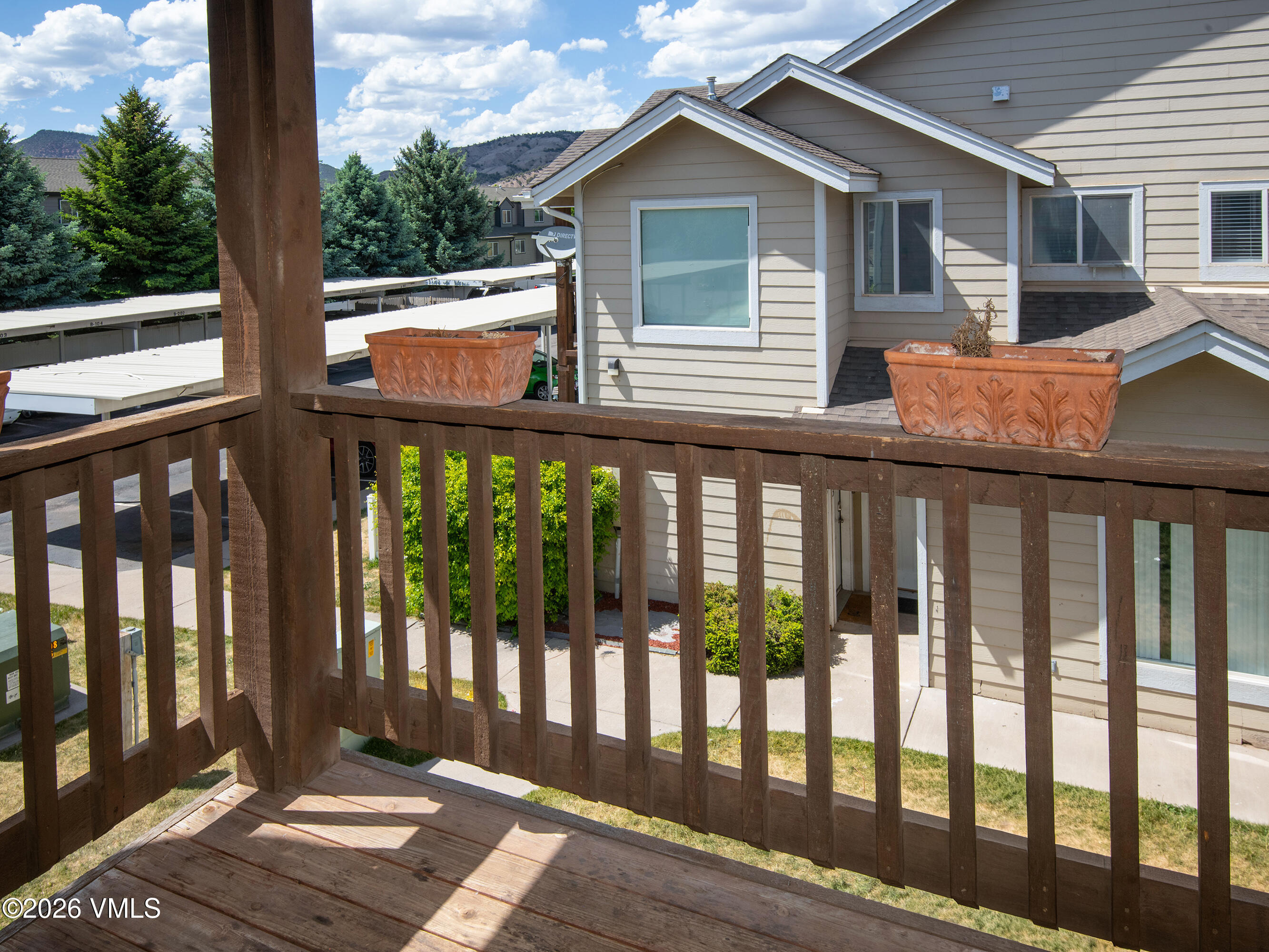 127 Jules D-201 Property Photo 19
