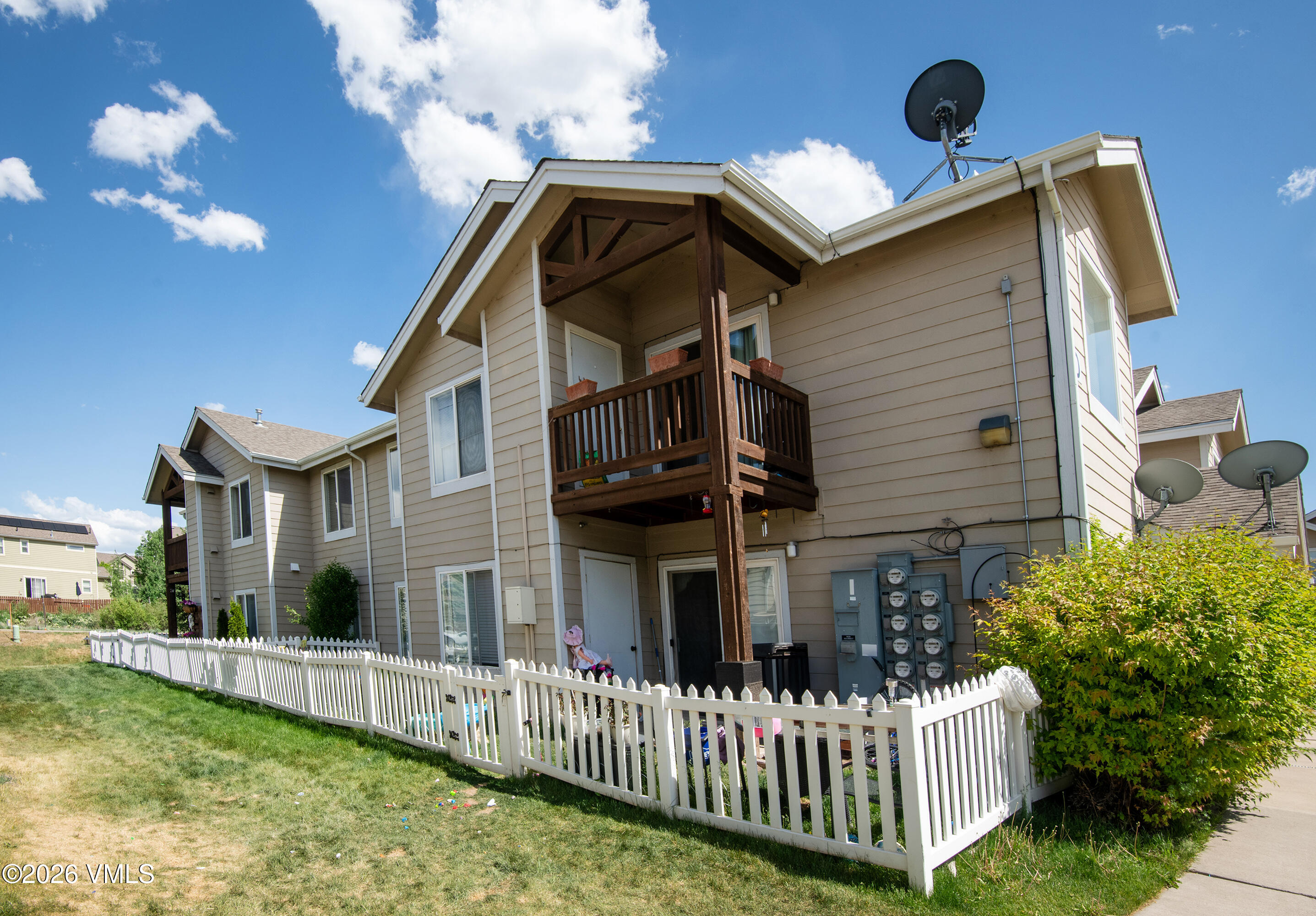 127 Jules D-201 Property Photo 20