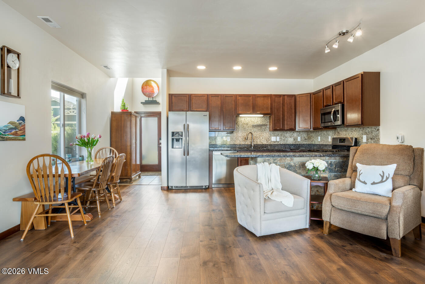 1255 Hawks Nest Lane Property Photo 13