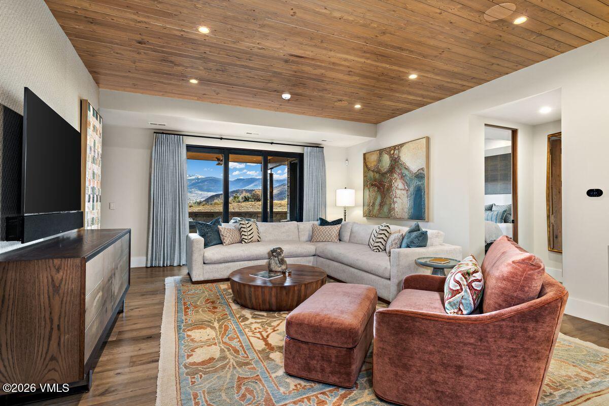 103 Legends Drive Property Photo 27