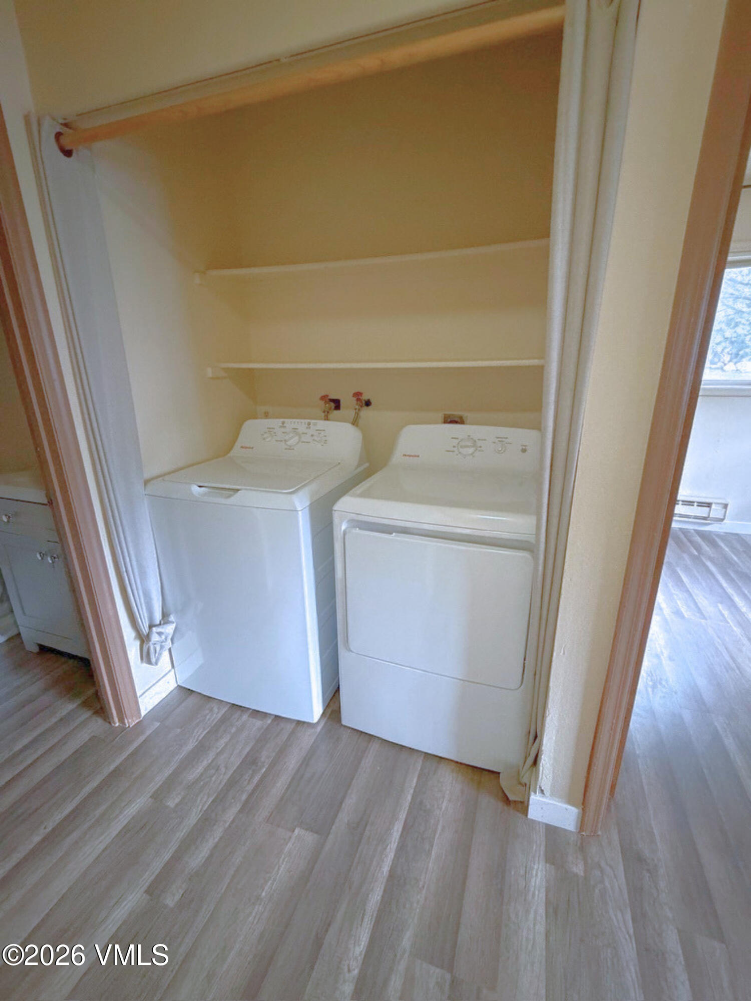 998 W Beaver Creek Boulevard # D102 Property Photo 6