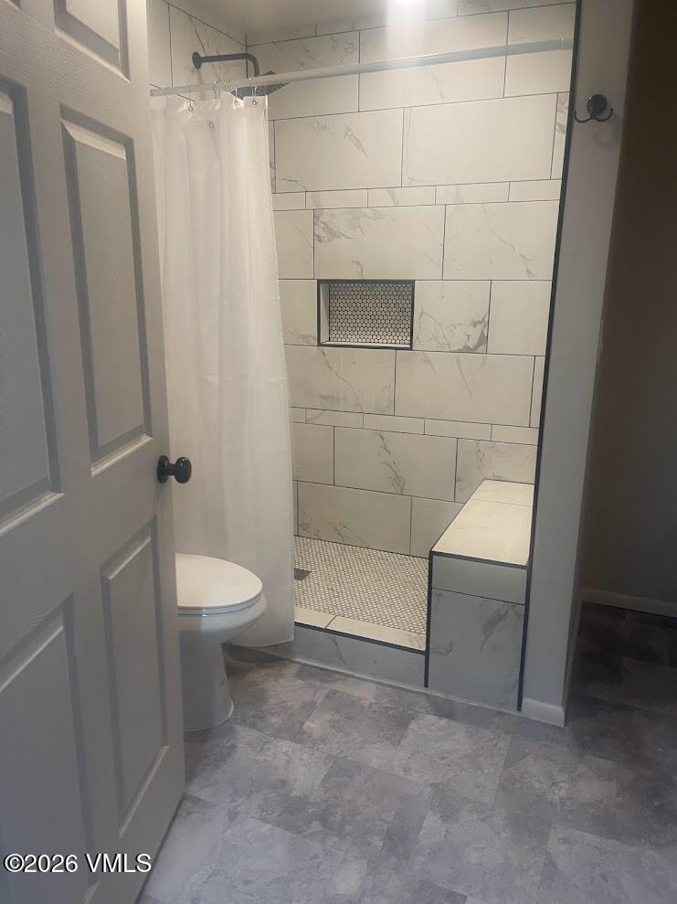 206 Ewing Street B Property Photo 4