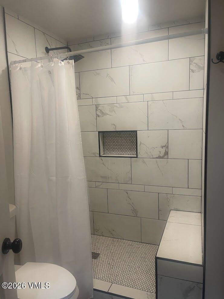 206 Ewing Street B Property Photo 15