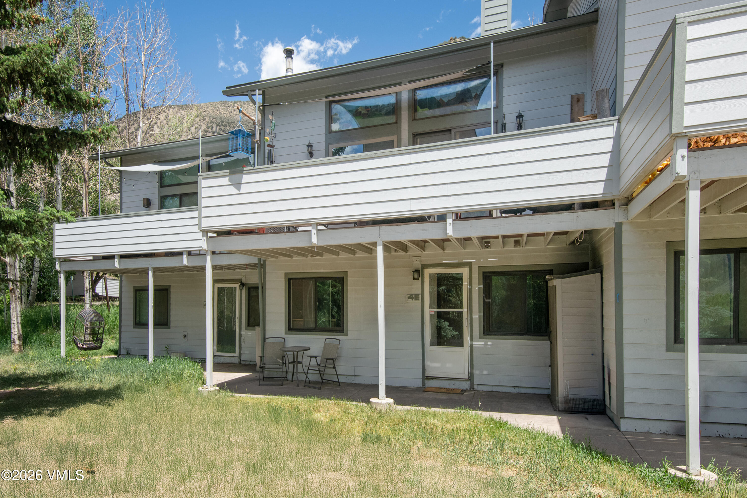 371 Nottingham 4-e Property Photo 2